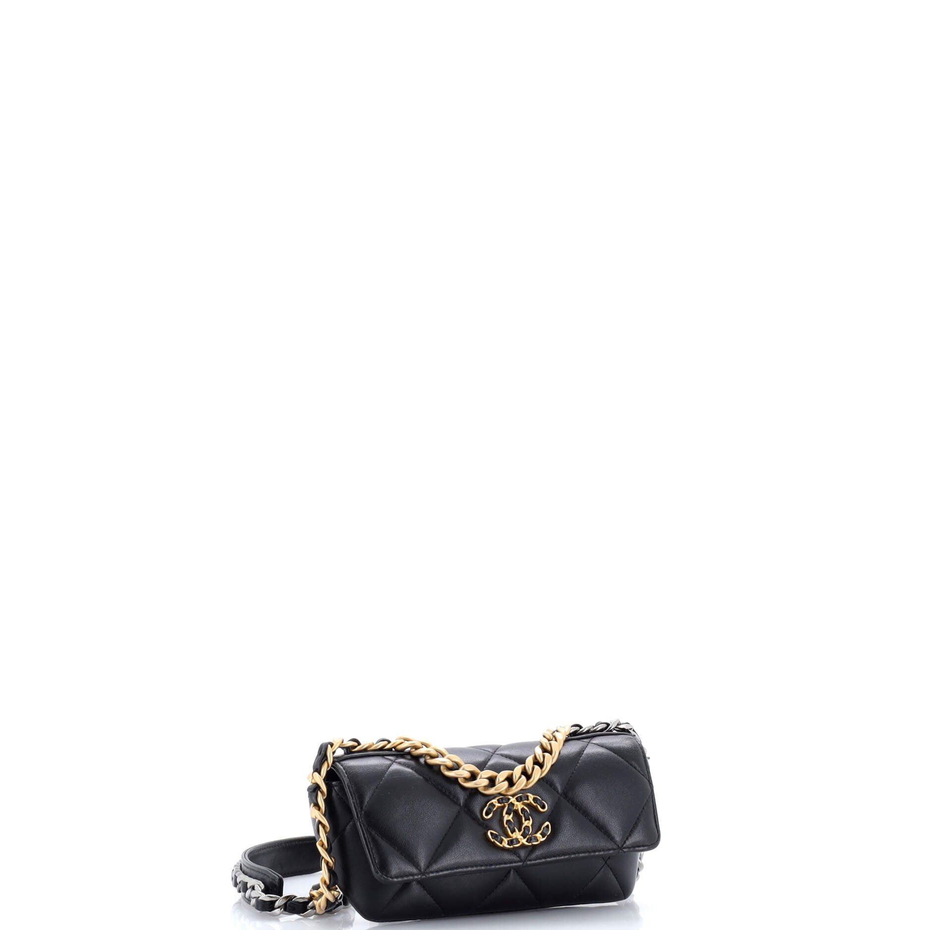 Chanel 19 Glasses Case with Chain Size ONE SIZE - 2 Thumbnail
