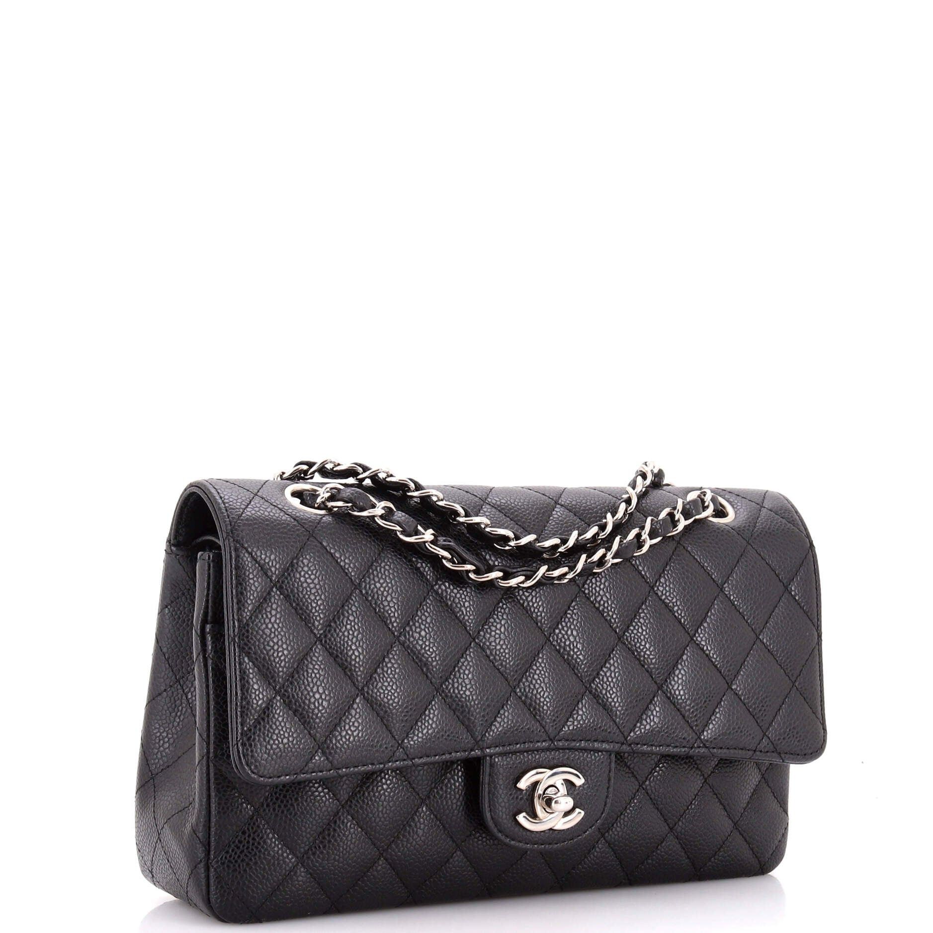 Chanel Vintage Classic Double Flap Bag Size ONE SIZE - 3 Thumbnail