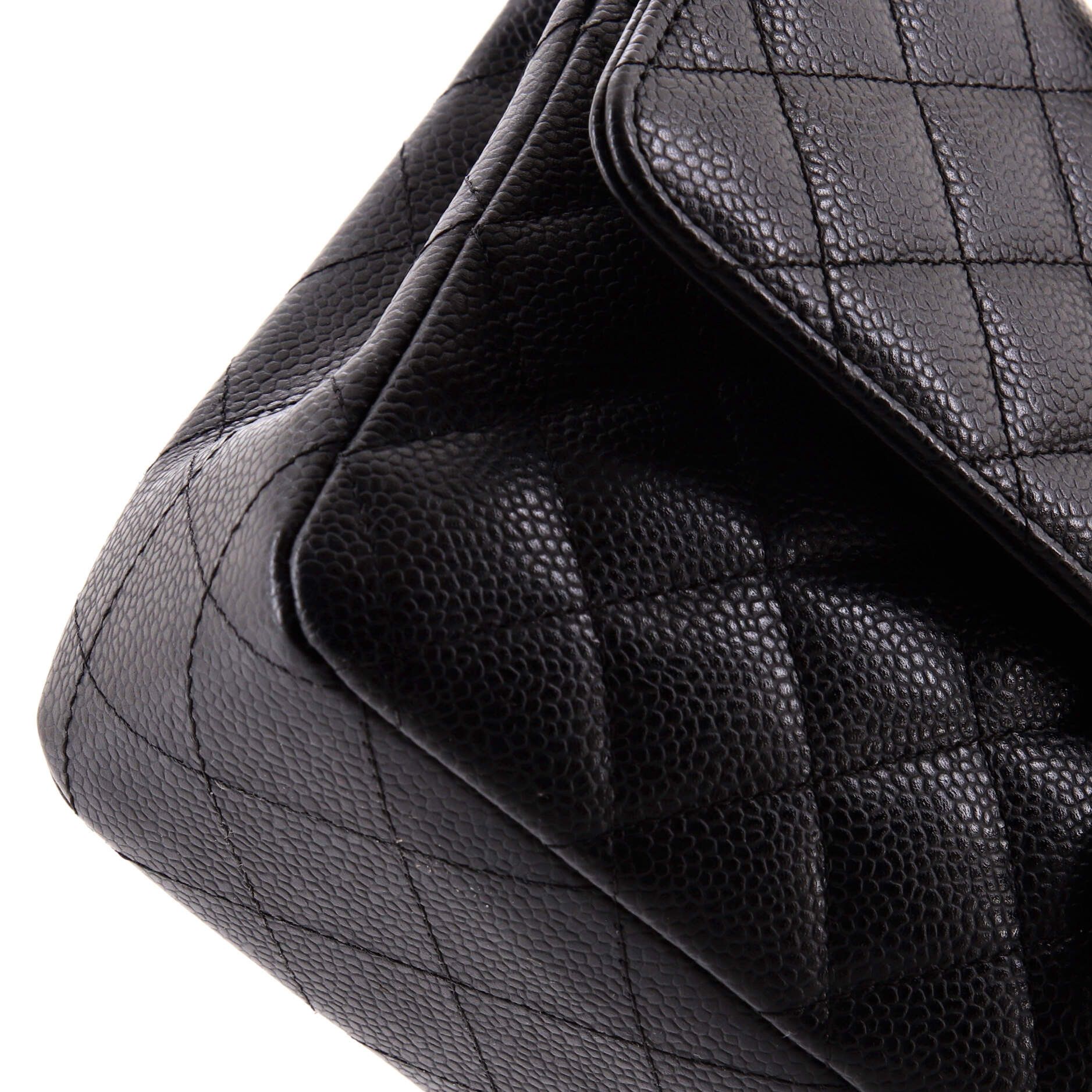 Chanel Vintage Classic Double Flap Bag Size ONE SIZE - 7 Thumbnail