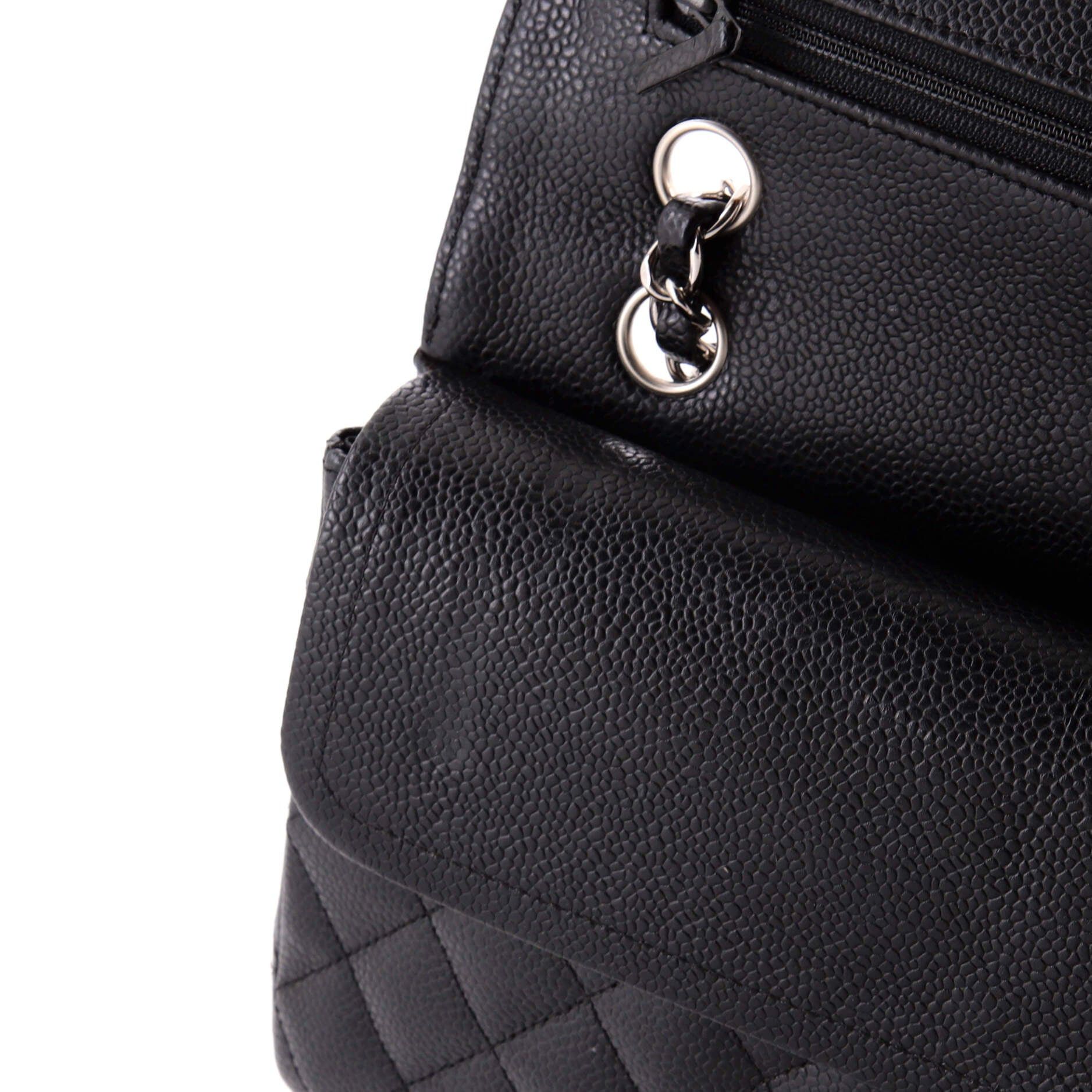 Chanel Vintage Classic Double Flap Bag Size ONE SIZE - 8 Thumbnail