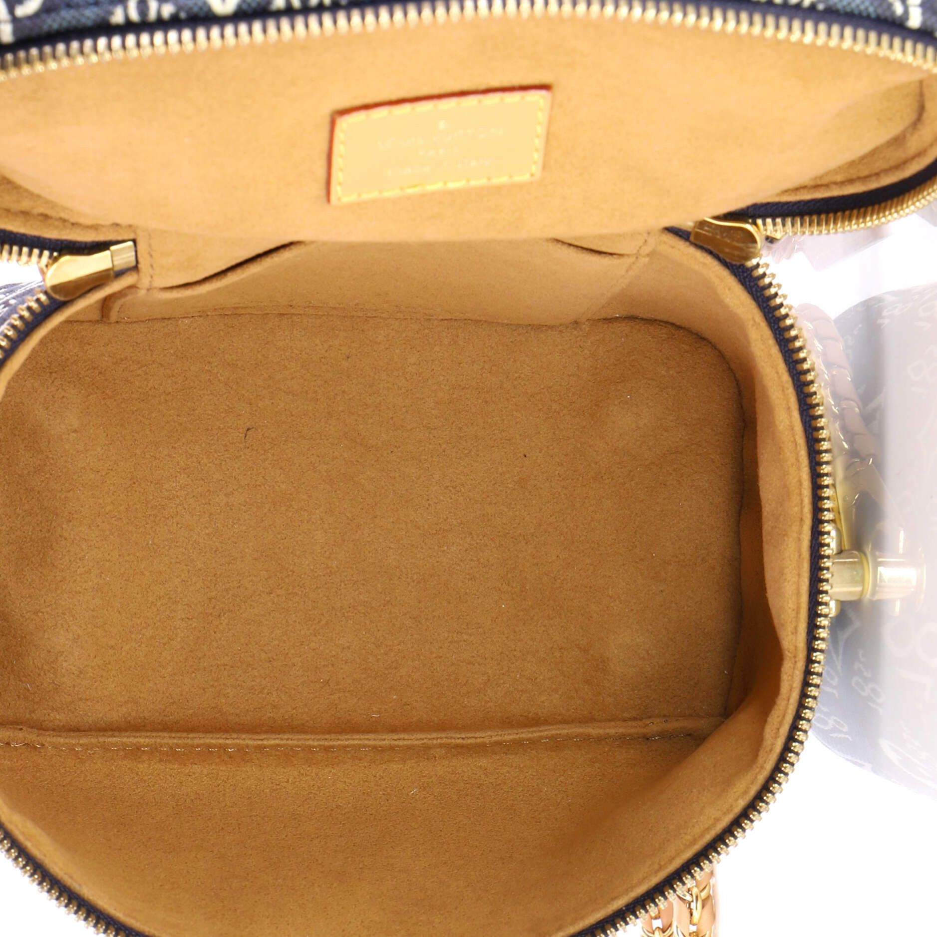 Louis Vuitton Vanity Handbag Size ONE SIZE - 5 Thumbnail