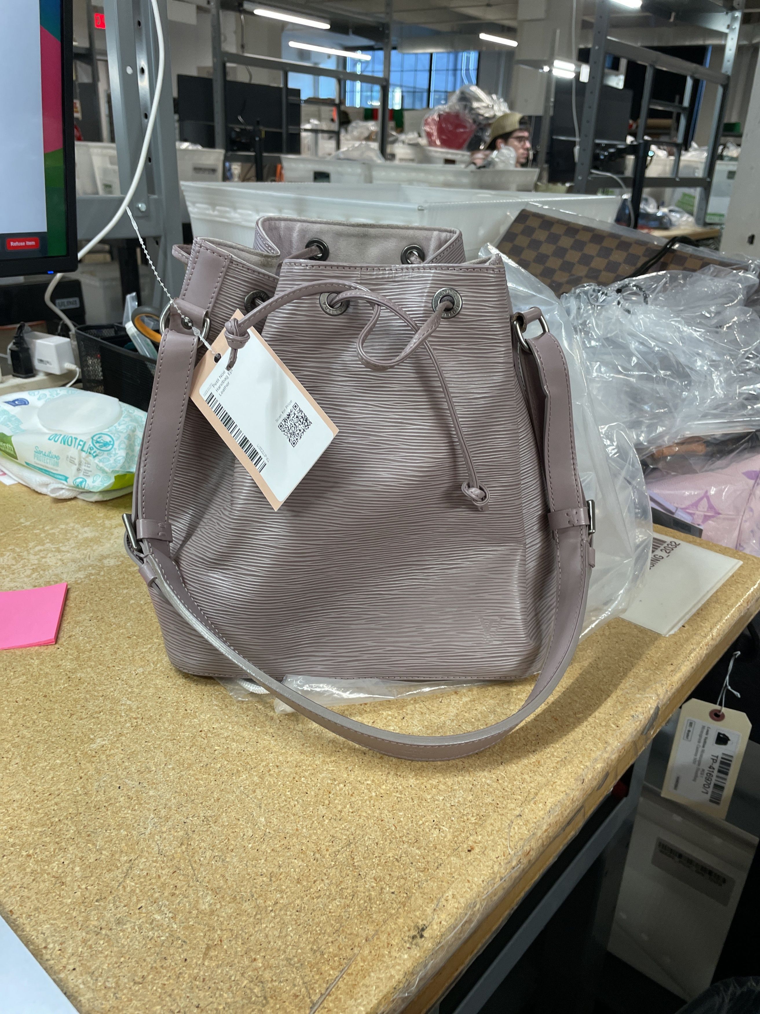 Louis Vuitton Petit Noe Handbag Size ONE SIZE - 9 Thumbnail