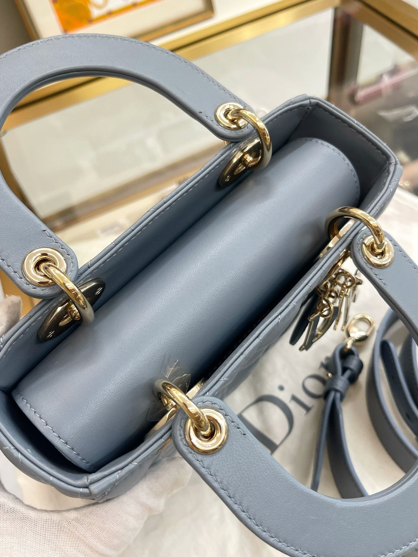Dior Pre-loved Bag Very good condition Size ONE SIZE - 5 Thumbnail