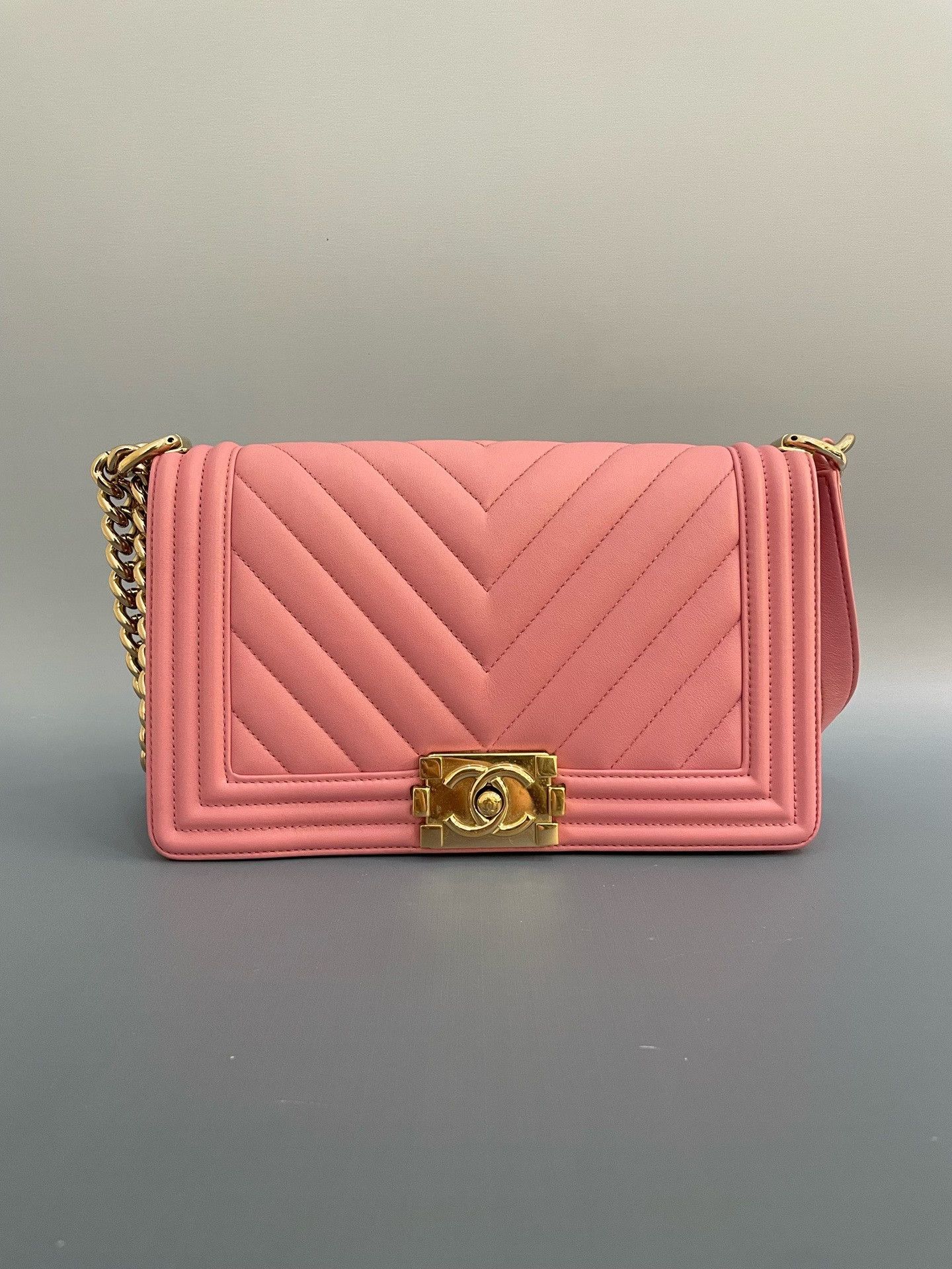 Chanel Pre-loved Bag Very good condition Size ONE SIZE - 2 Thumbnail