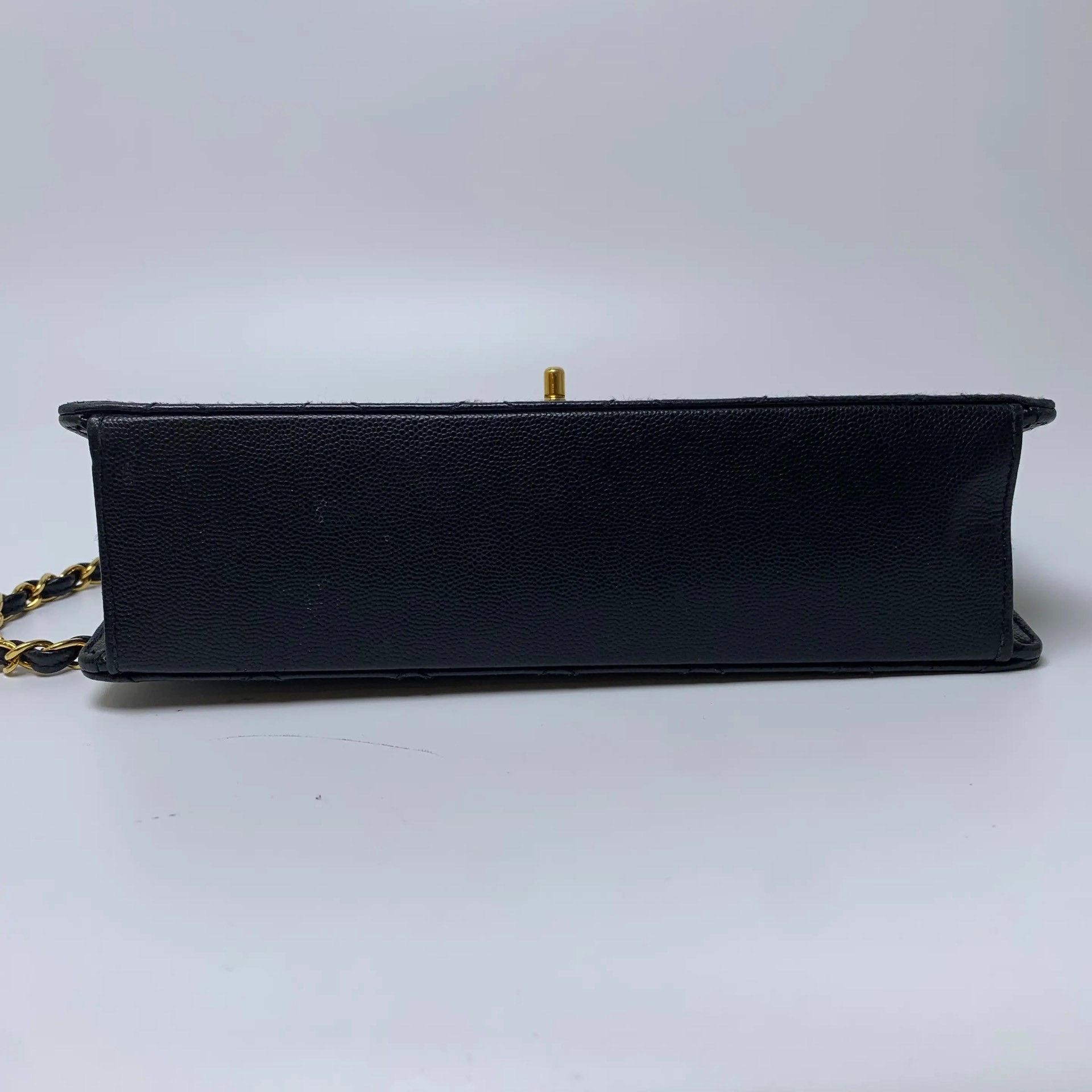 Chanel Pre-loved Bag Very good condition Size ONE SIZE - 8 Thumbnail