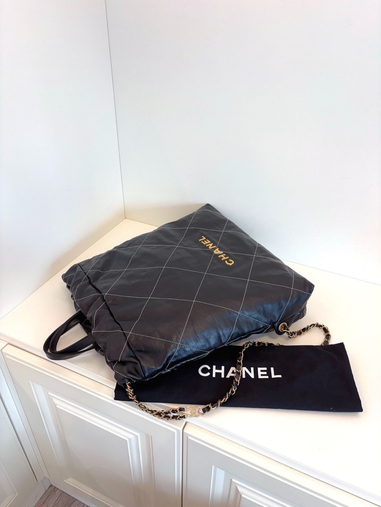 Chanel Pre-loved Bag Very good condition Size ONE SIZE - 6 Thumbnail
