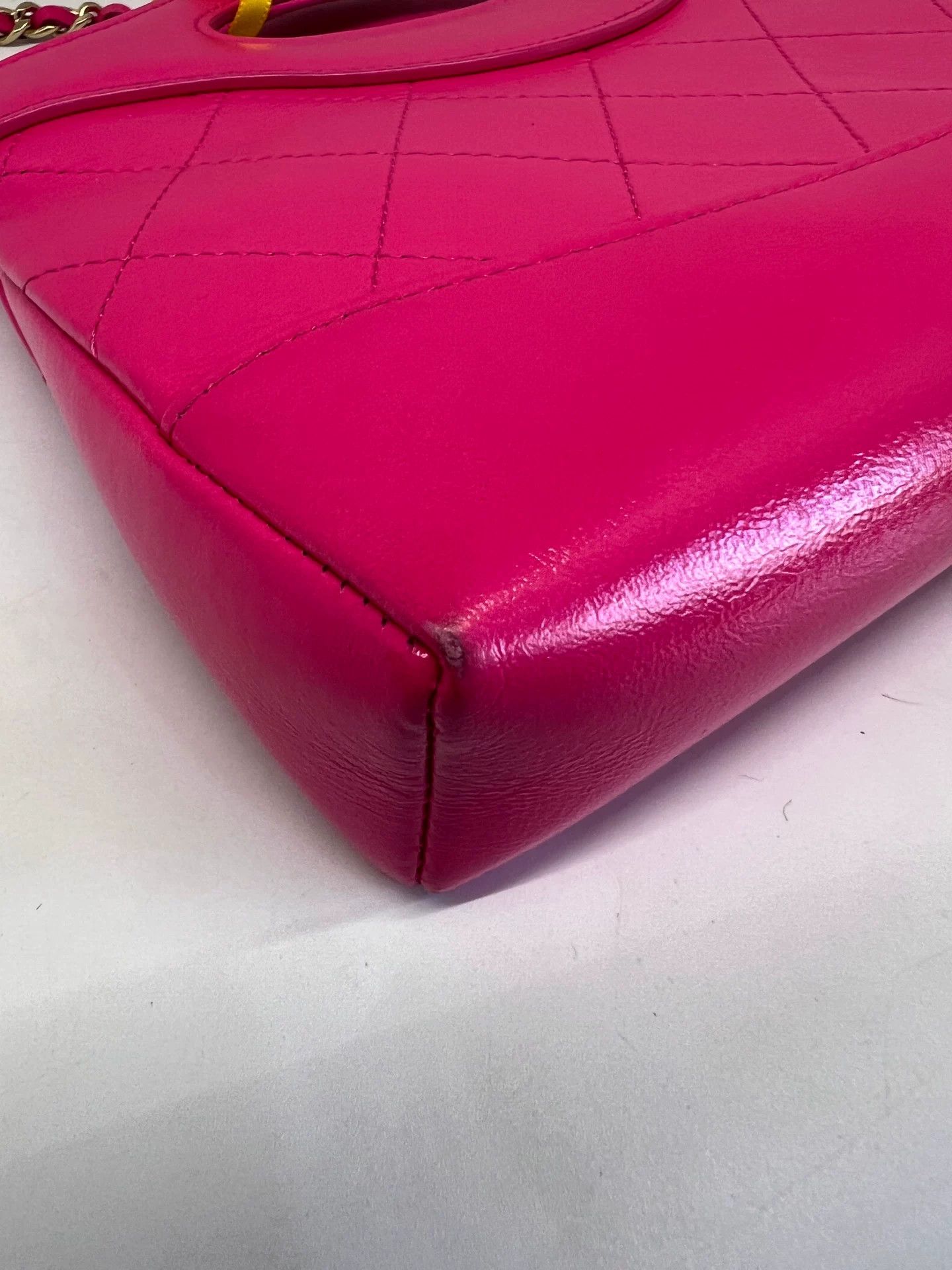 Chanel Pre-loved Bag Very good condition Size ONE SIZE - 7 Thumbnail