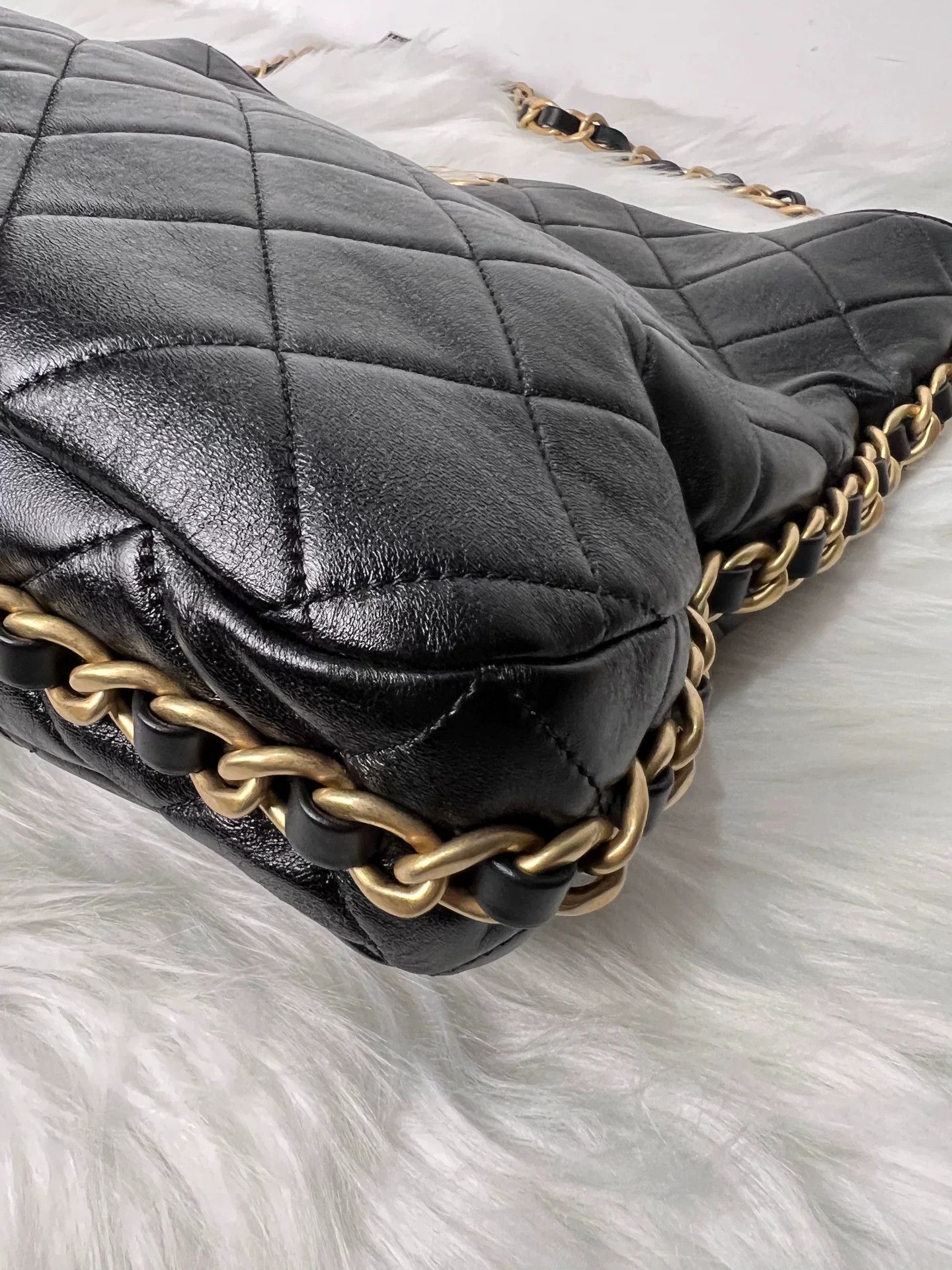 Chanel Pre-loved Bag Very good condition Size ONE SIZE - 3 Thumbnail