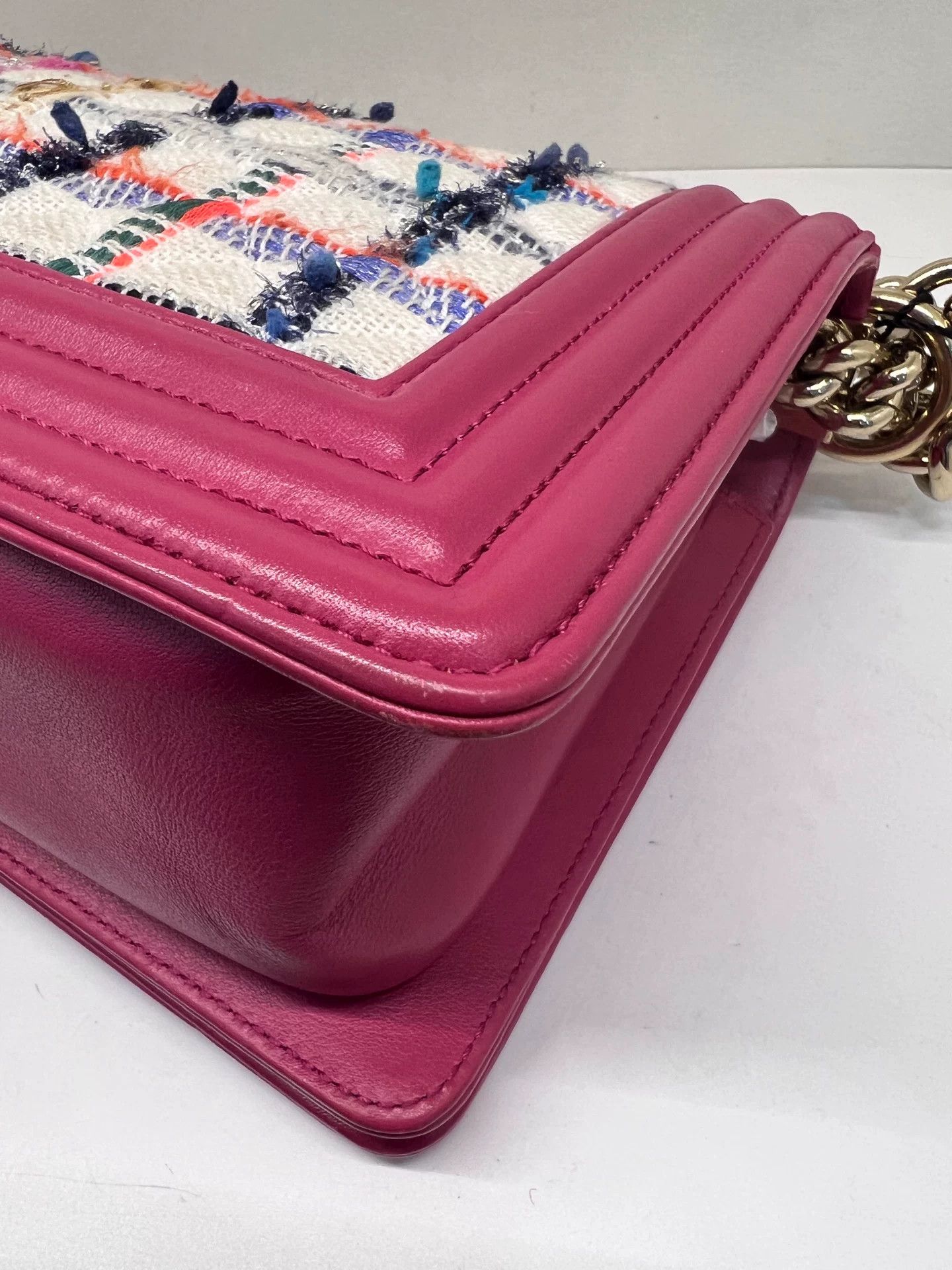 Chanel Pre-loved Bag Very good condition Size ONE SIZE - 9 Thumbnail