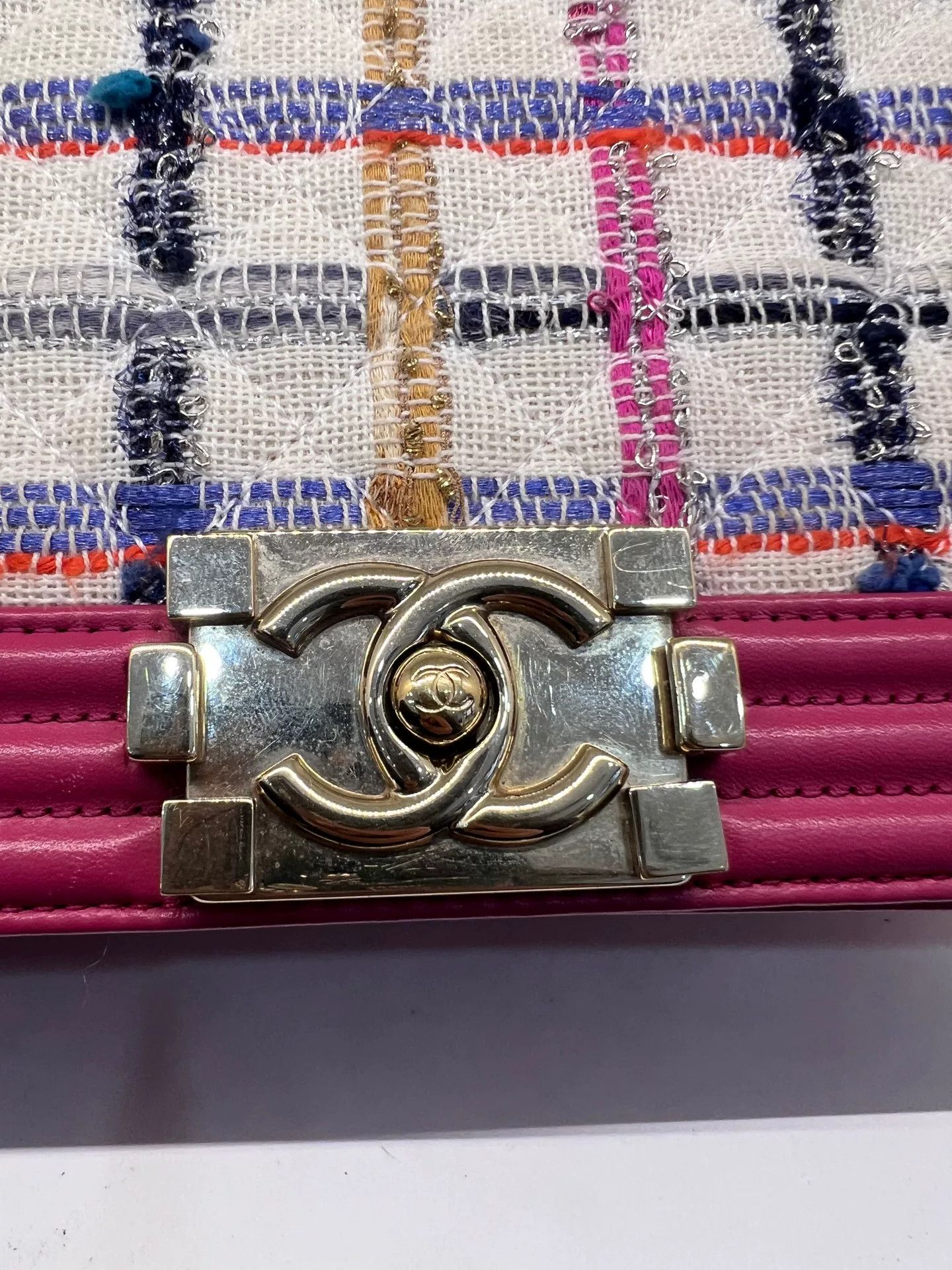 Chanel Pre-loved Bag Very good condition Size ONE SIZE - 6 Thumbnail