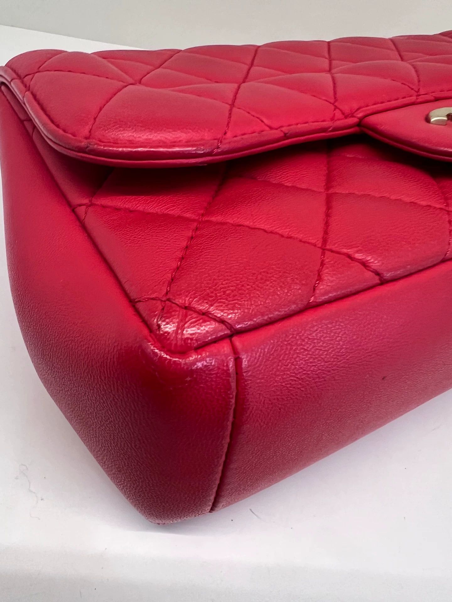 Chanel Pre-loved Bag Very good condition Size ONE SIZE - 4 Thumbnail