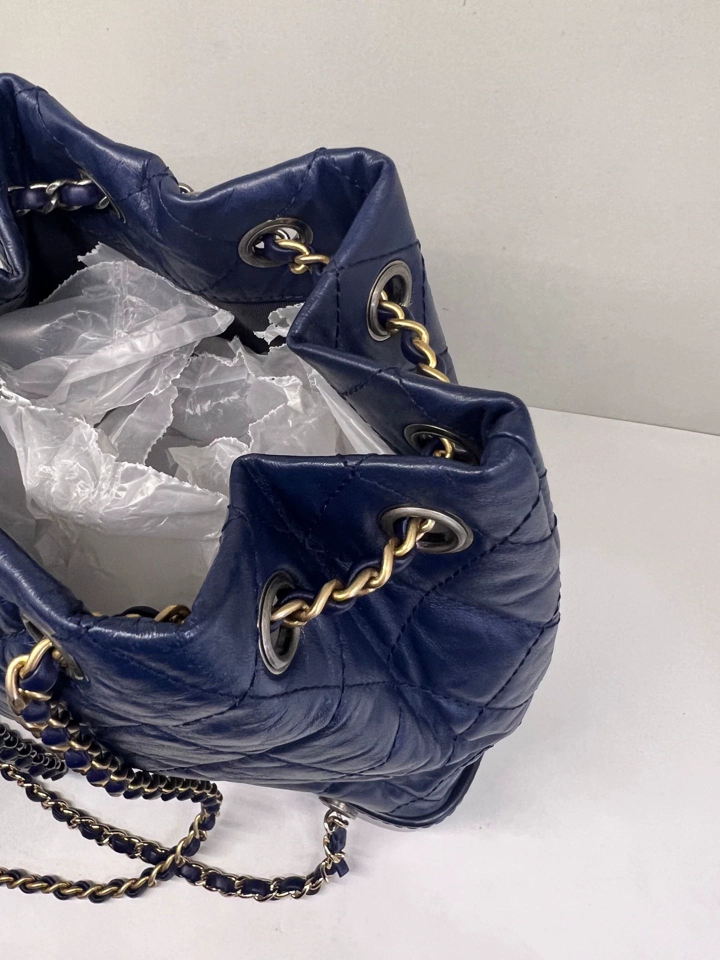 Chanel Pre-loved Bag Very good condition Size ONE SIZE - 7 Thumbnail