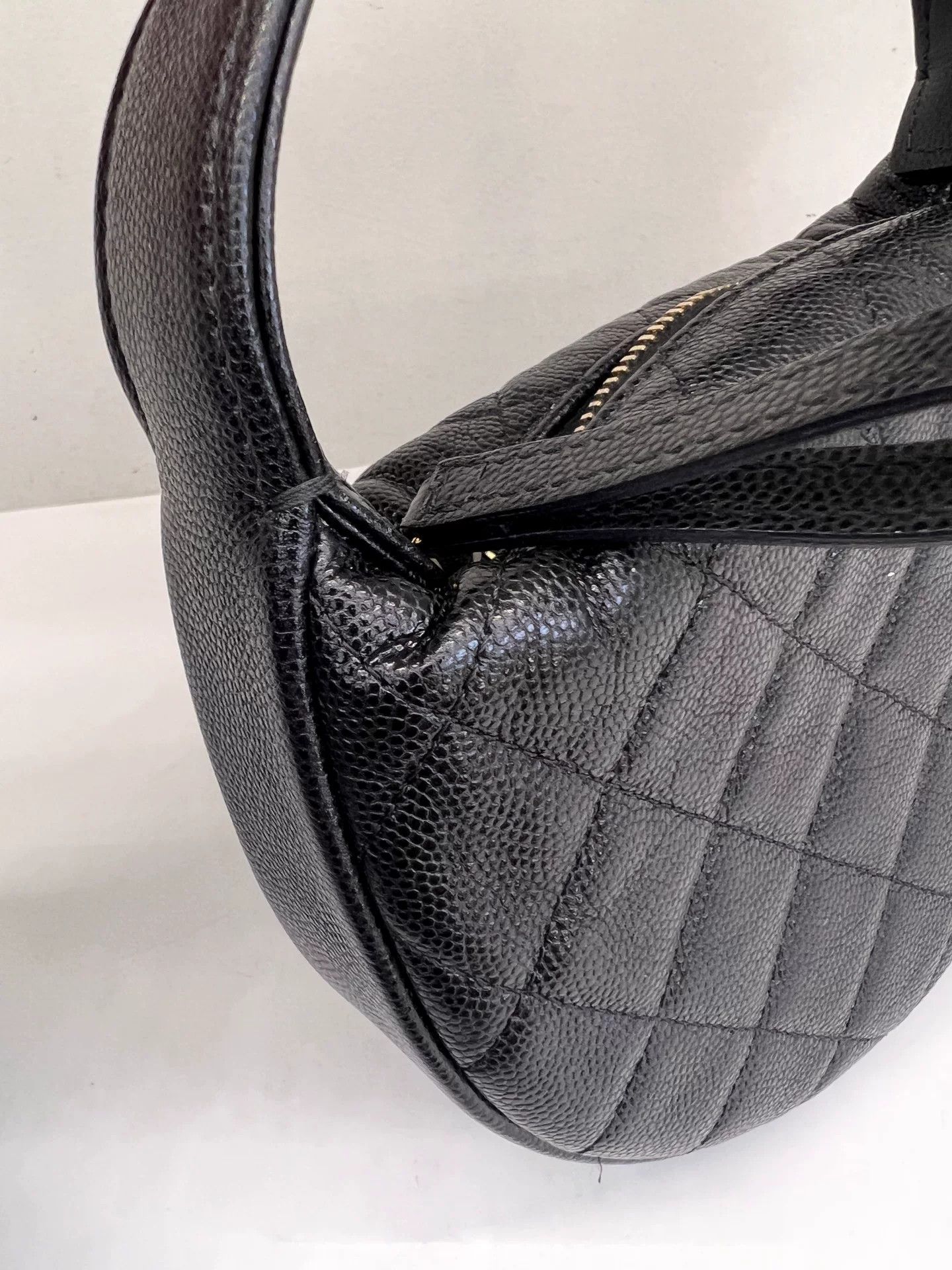 Chanel Pre-loved Bag Very good condition Size ONE SIZE - 9 Thumbnail