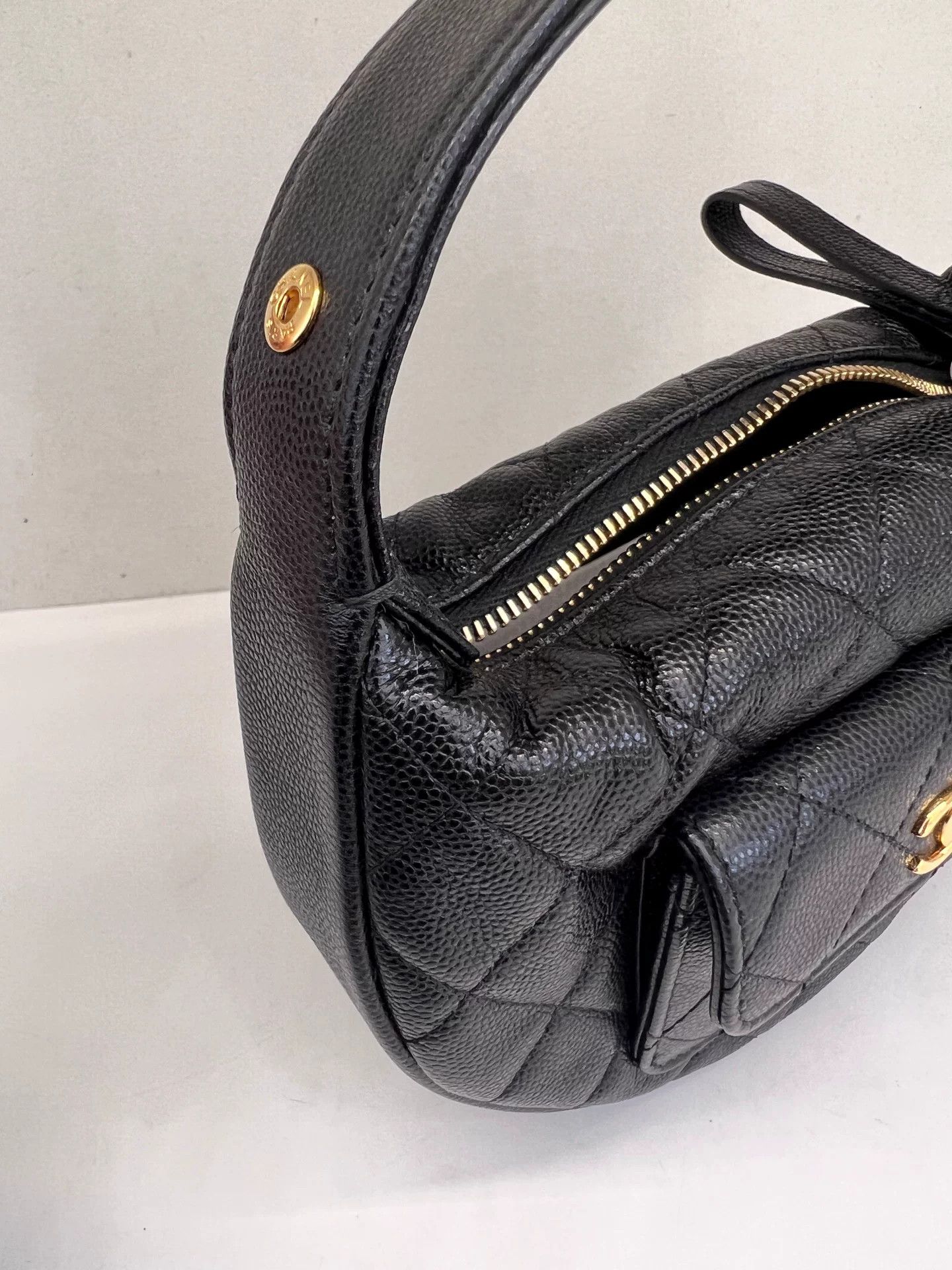 Chanel Pre-loved Bag Very good condition Size ONE SIZE - 6 Thumbnail