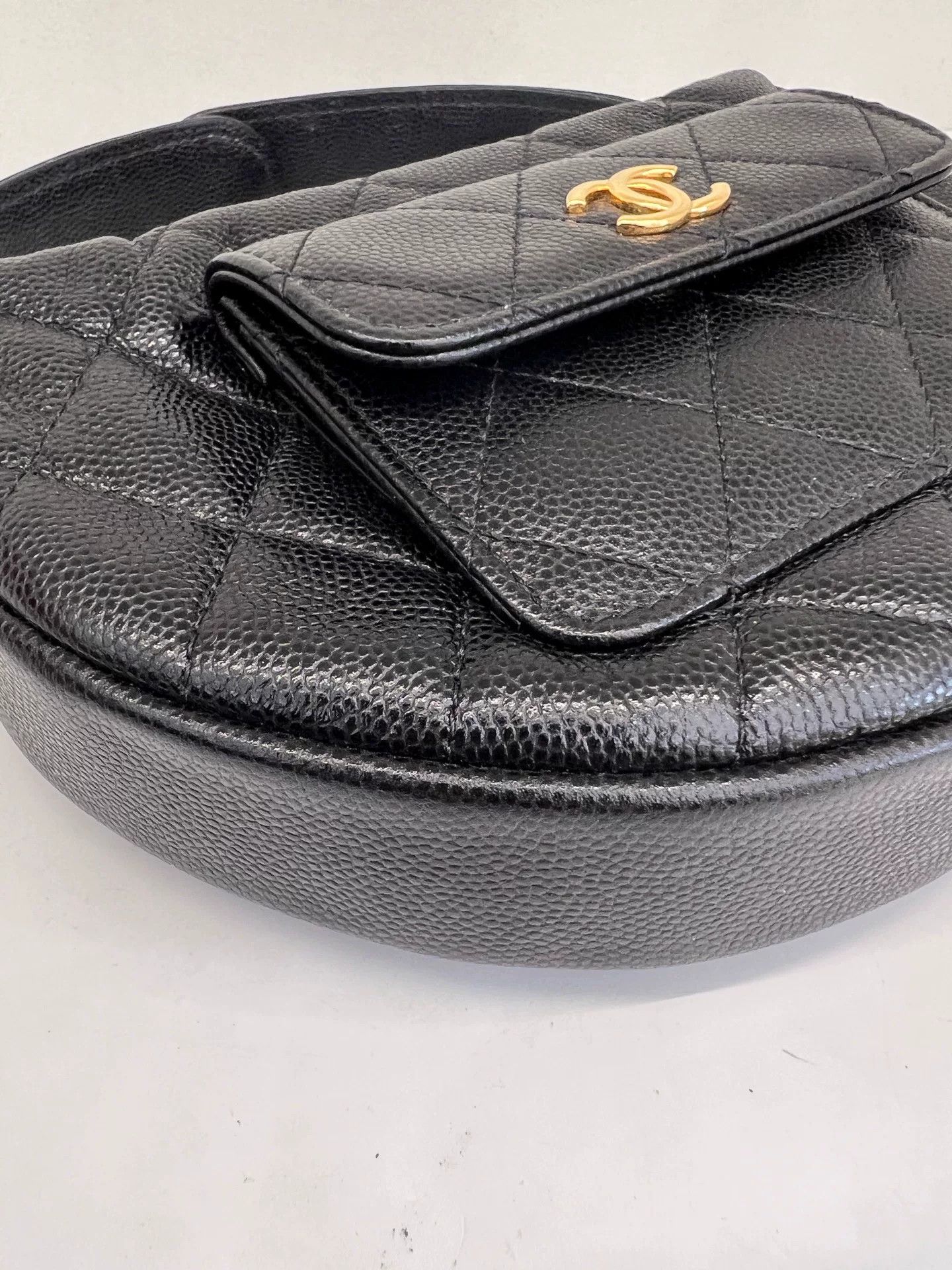 Chanel Pre-loved Bag Very good condition Size ONE SIZE - 4 Thumbnail