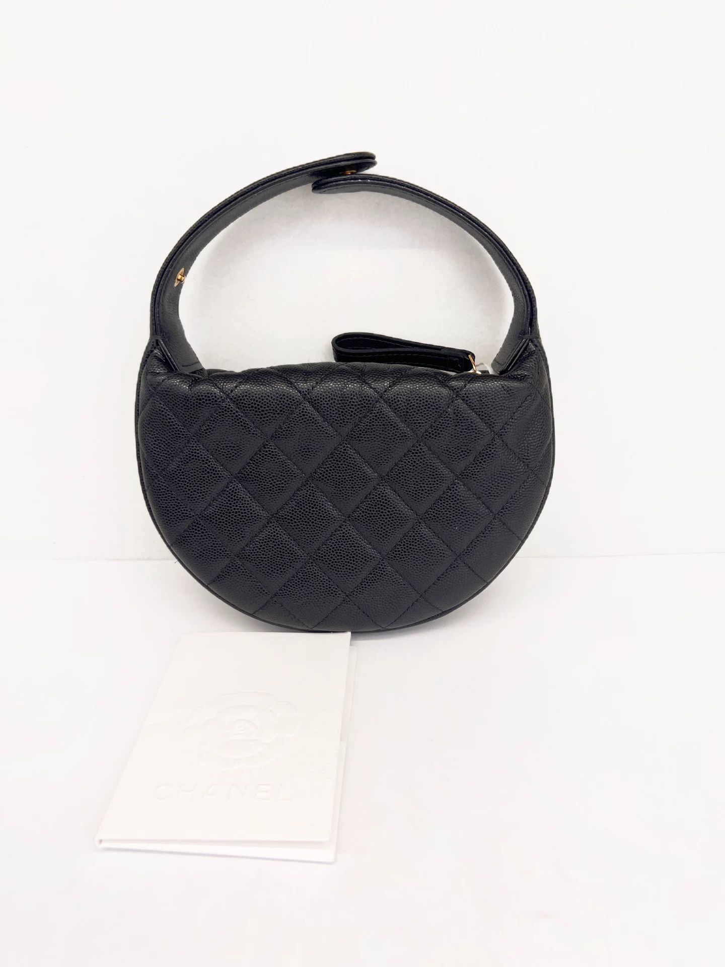 Chanel Pre-loved Bag Very good condition Size ONE SIZE - 2 Thumbnail