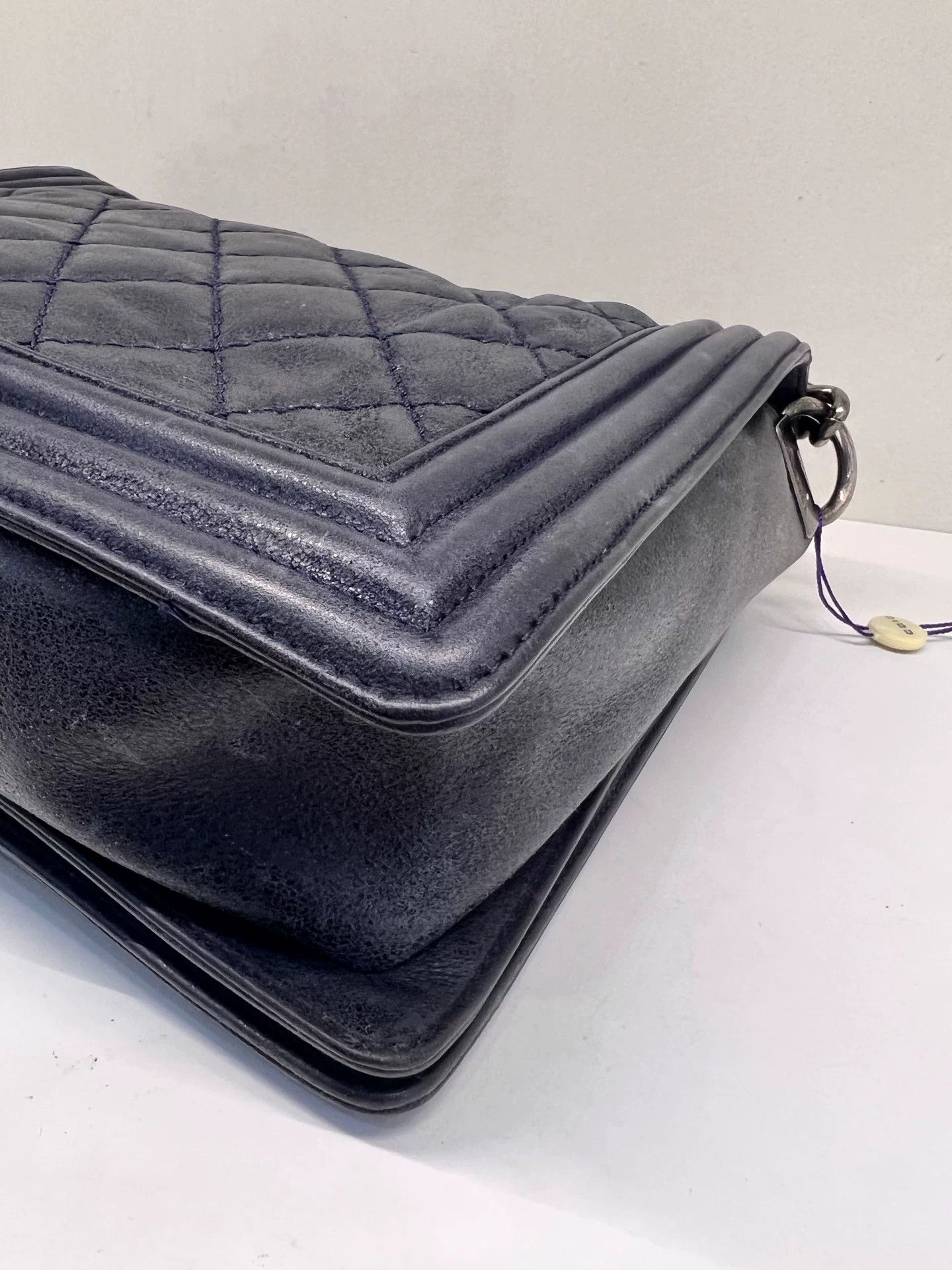 Chanel Pre-loved Bag Very good condition Size ONE SIZE - 7 Thumbnail