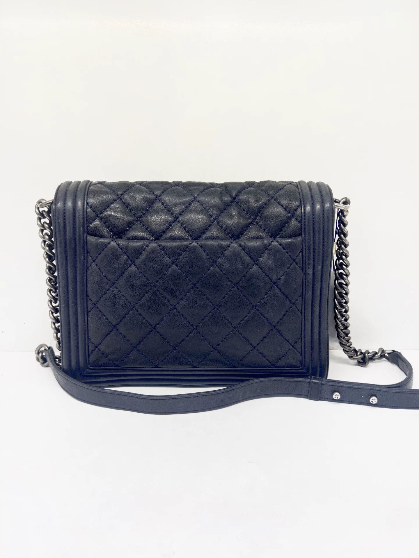 Chanel Pre-loved Bag Very good condition Size ONE SIZE - 2 Thumbnail