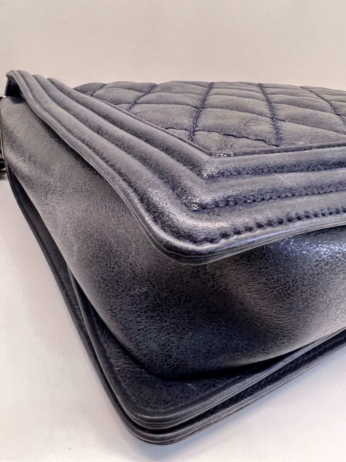 Chanel Pre-loved Bag Very good condition Size ONE SIZE - 8 Thumbnail