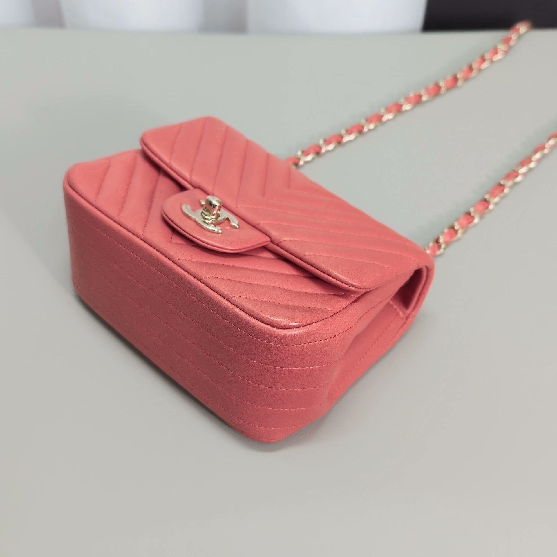 Chanel Pre-loved Bag Very good condition Size ONE SIZE - 3 Thumbnail