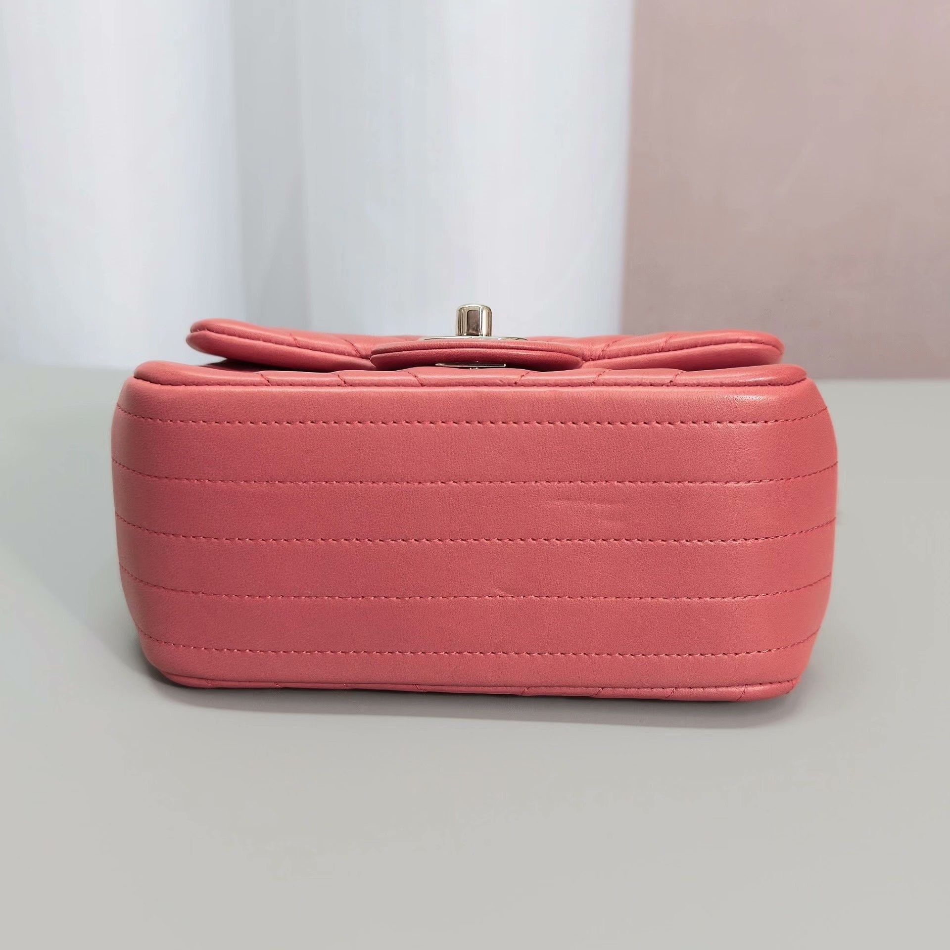 Chanel Pre-loved Bag Very good condition Size ONE SIZE - 5 Thumbnail