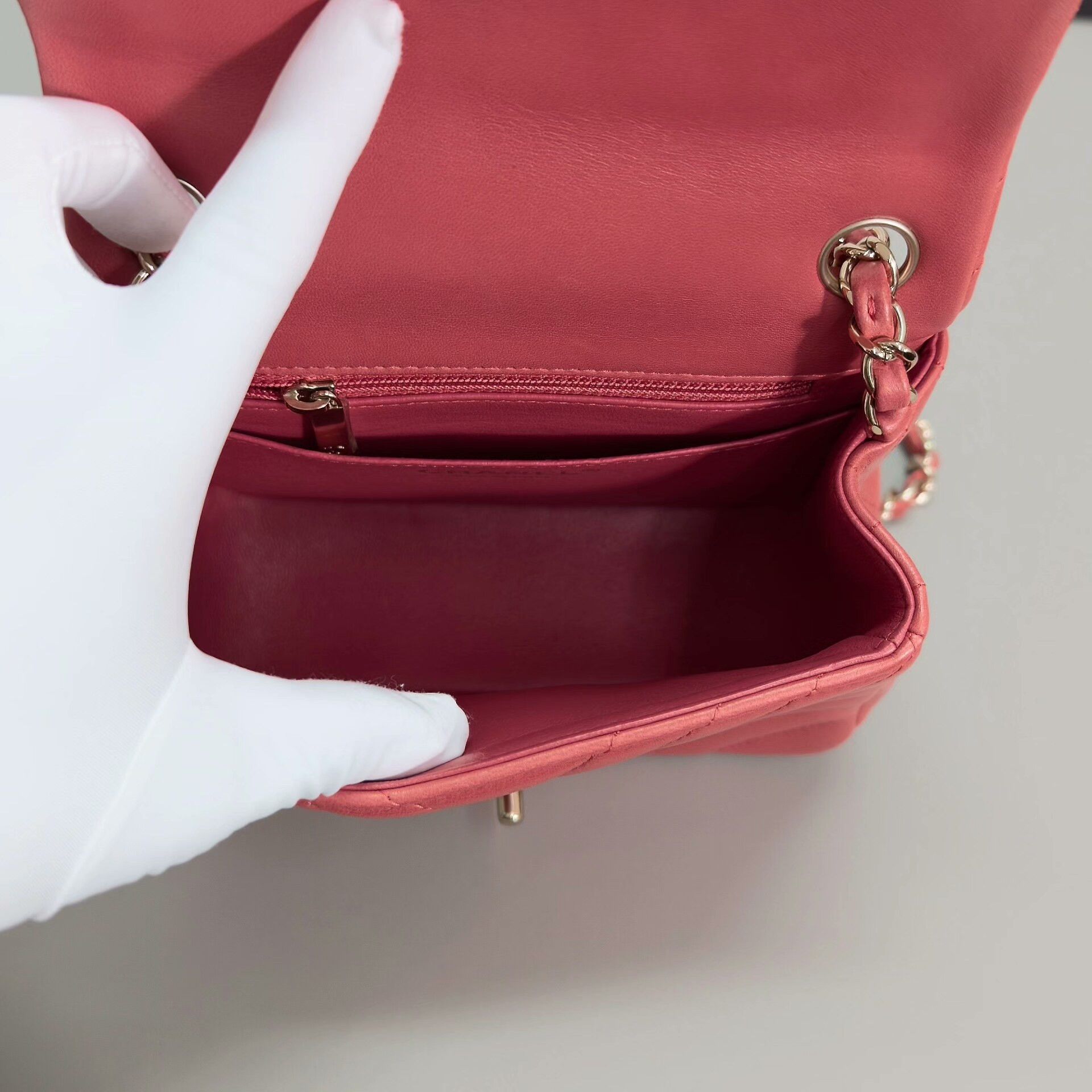 Chanel Pre-loved Bag Very good condition Size ONE SIZE - 6 Thumbnail