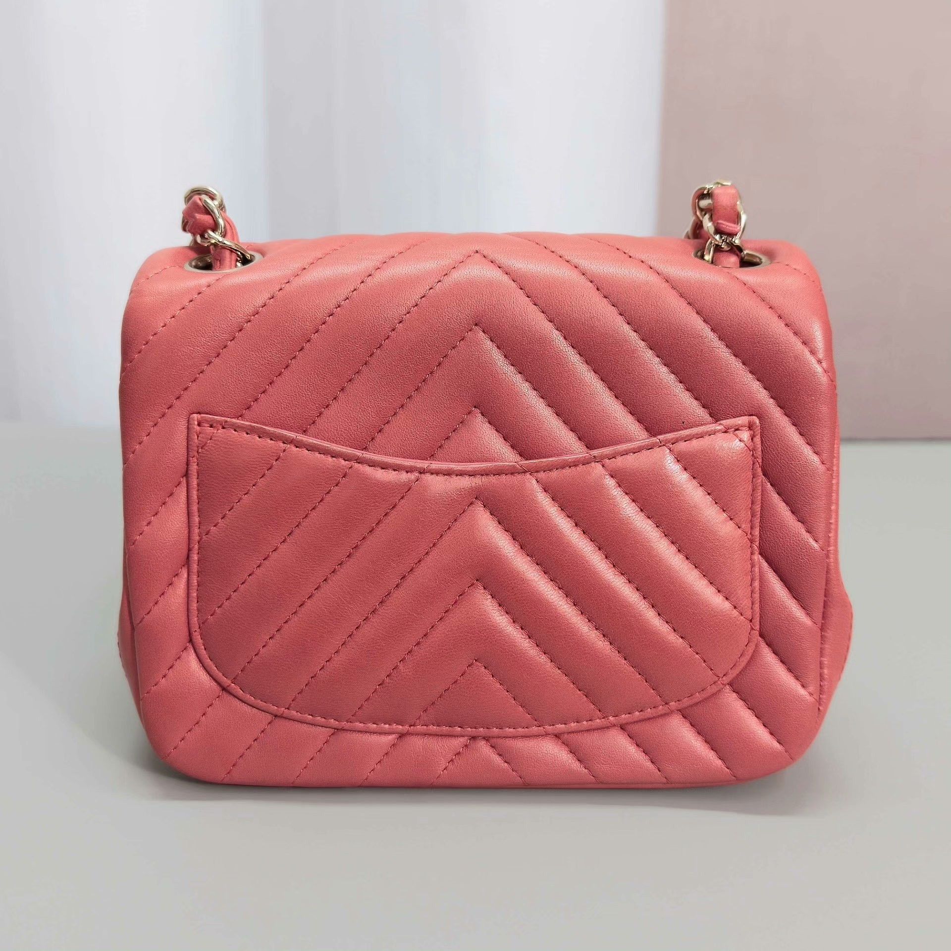 Chanel Pre-loved Bag Very good condition Size ONE SIZE - 2 Thumbnail