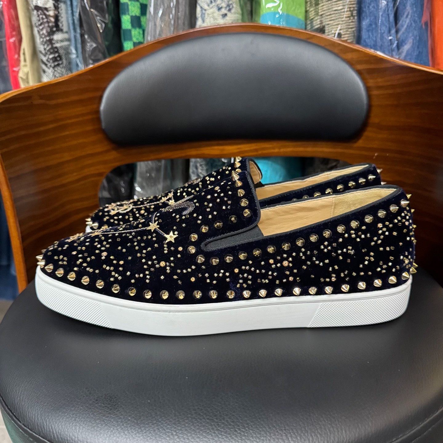 Christian Louboutin Christian Louboutin Limited Red Lowtop Sneakers 43.5 Men Size US 10.5 / EU 43-44 - 6 Thumbnail