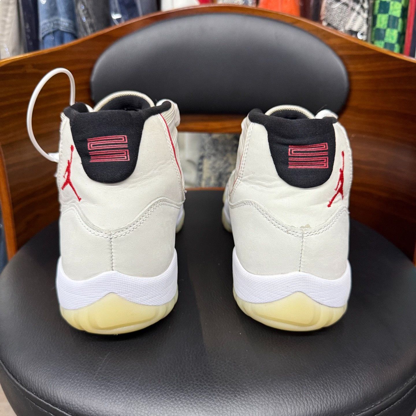 Nike Nike AJ11 Lowtop Sneakers 42.5 Men Size US 9.5 / EU 42-43 - 3 Thumbnail