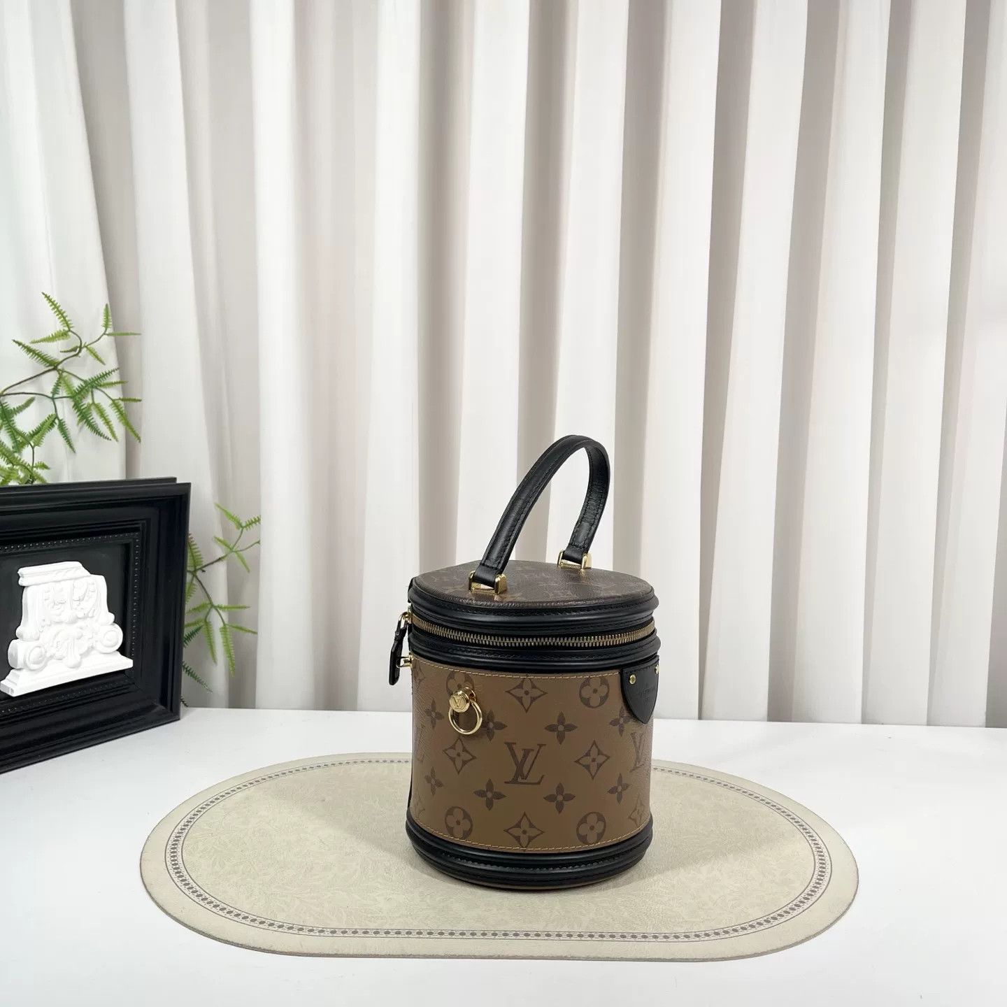 Louis Vuitton Pre-loved Bag Very good condition Size ONE SIZE - 3 Thumbnail