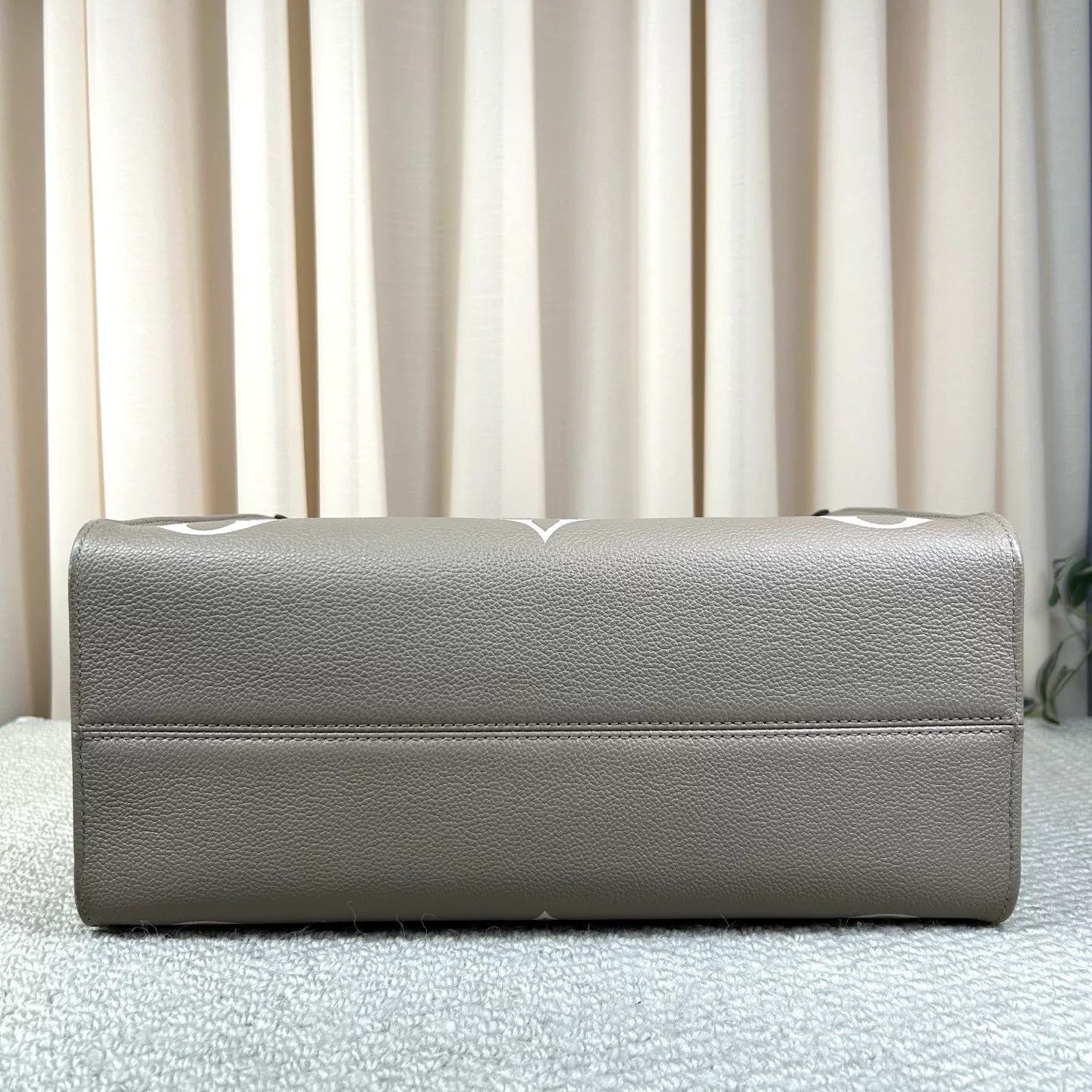 Louis Vuitton Pre-loved Bag Very good condition Size ONE SIZE - 4 Thumbnail