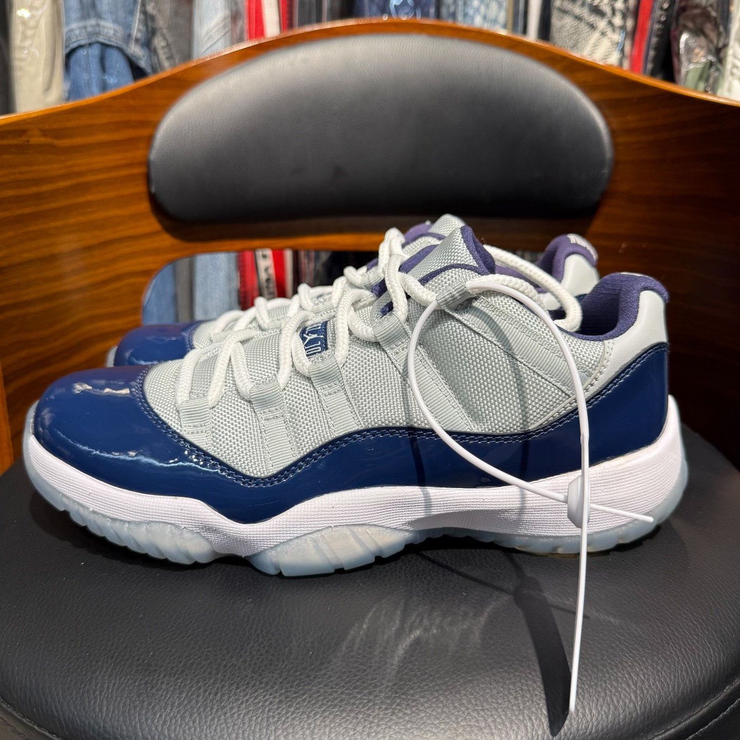 Nike Nike AJ11 Blue Lowtop Sneakers 41 Men Size US 8.5 / EU 41-42 - 6 Thumbnail