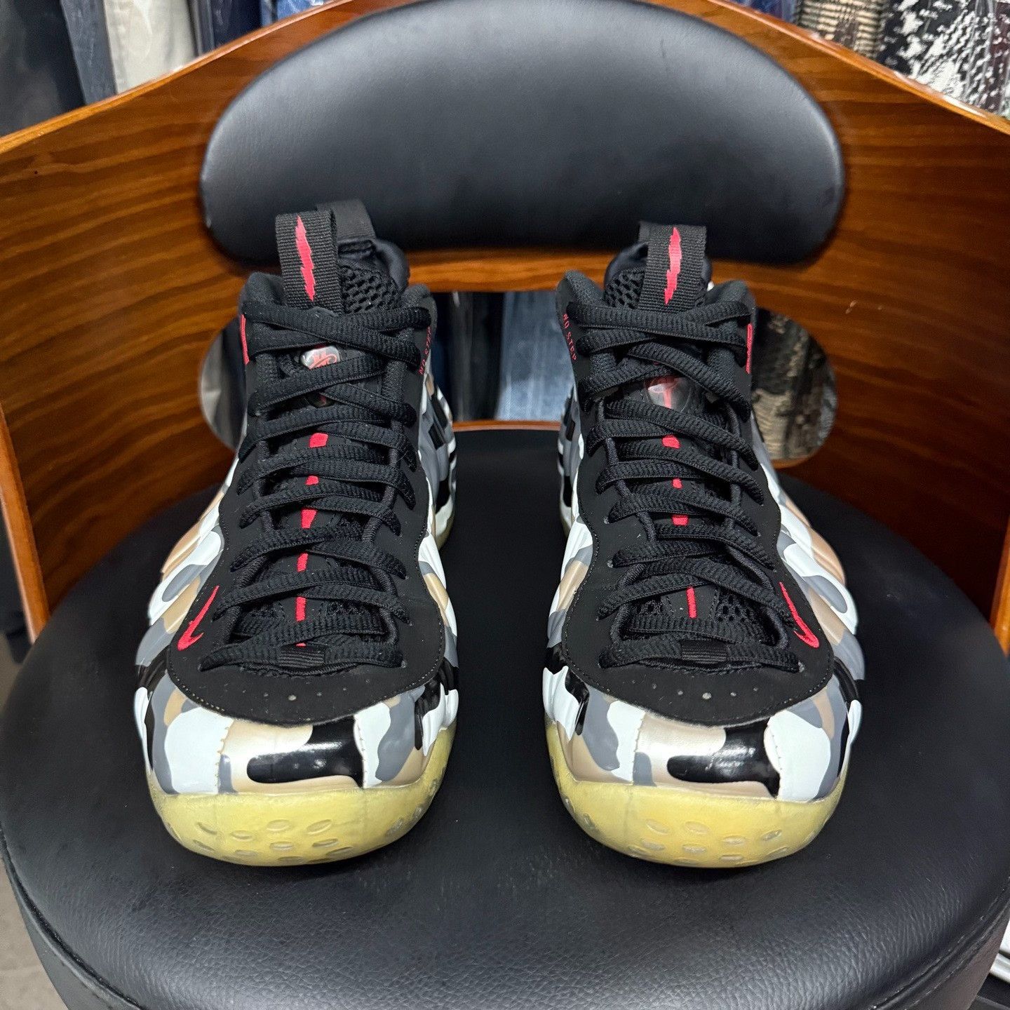 Nike Nike Camo Lowtop Sneakers 40 Men Size US 7.5 / EU 40-41 - 2 Thumbnail
