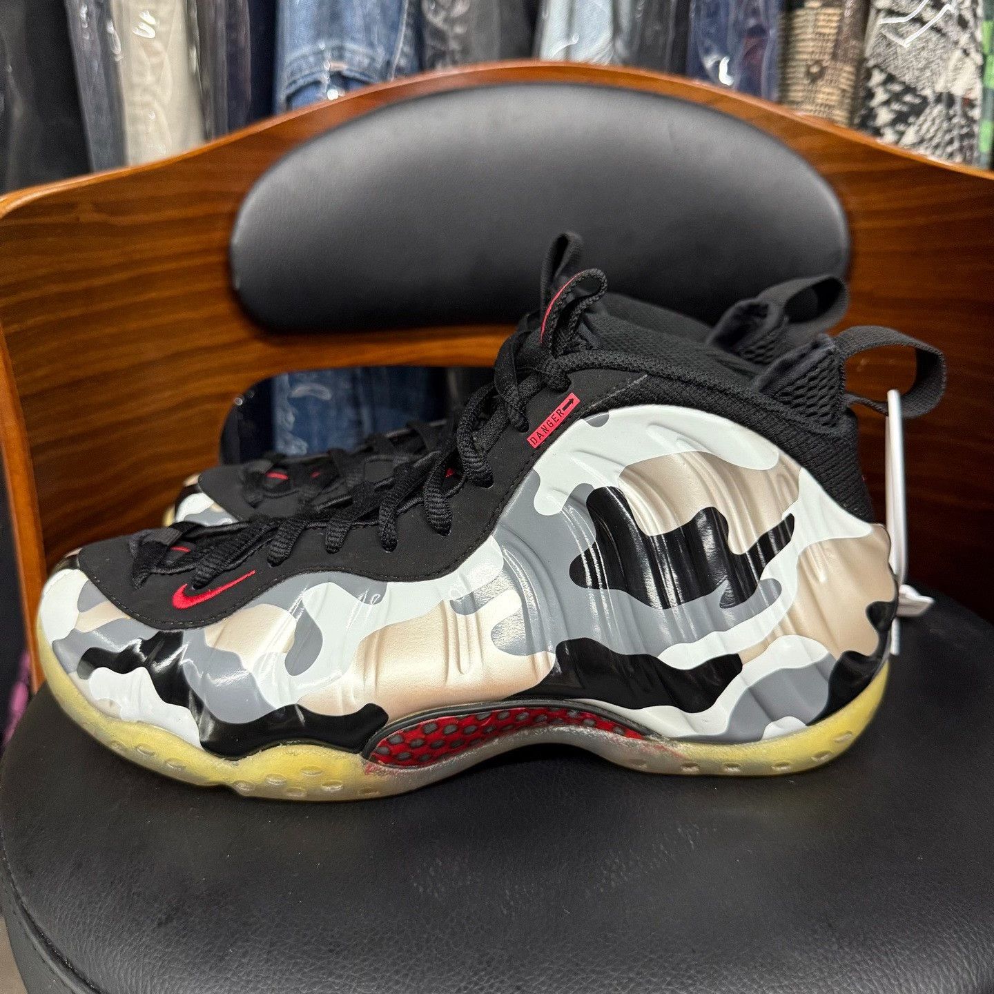 Nike Nike Camo Lowtop Sneakers 40 Men Size US 7.5 / EU 40-41 - 5 Thumbnail