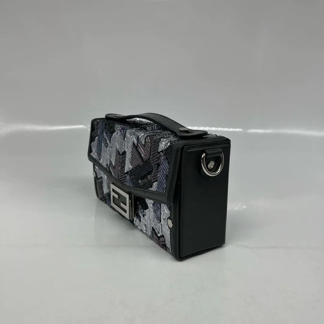 Fendi Pre-loved Bag Very good condition Size ONE SIZE - 3 Thumbnail