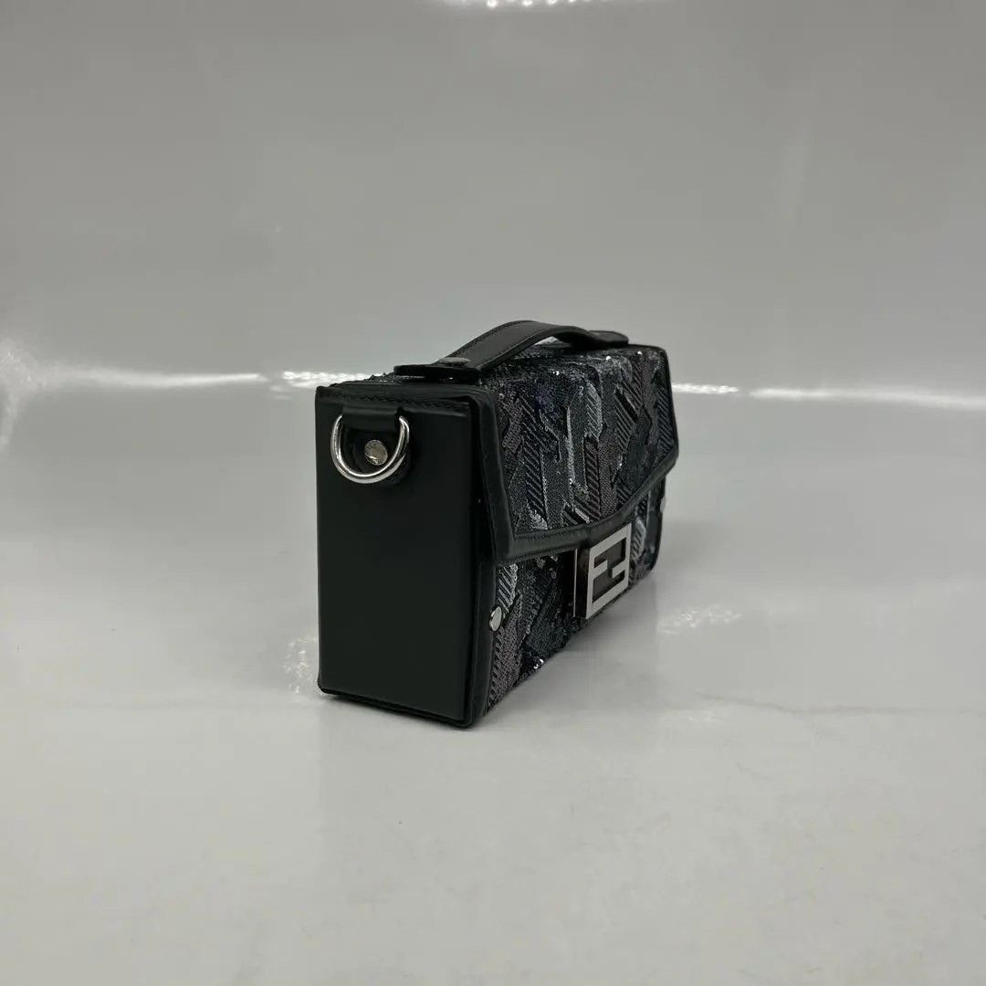 Fendi Pre-loved Bag Very good condition Size ONE SIZE - 2 Thumbnail