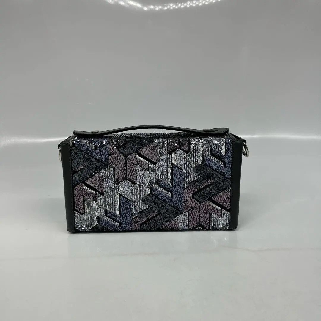 Fendi Pre-loved Bag Very good condition Size ONE SIZE - 5 Thumbnail
