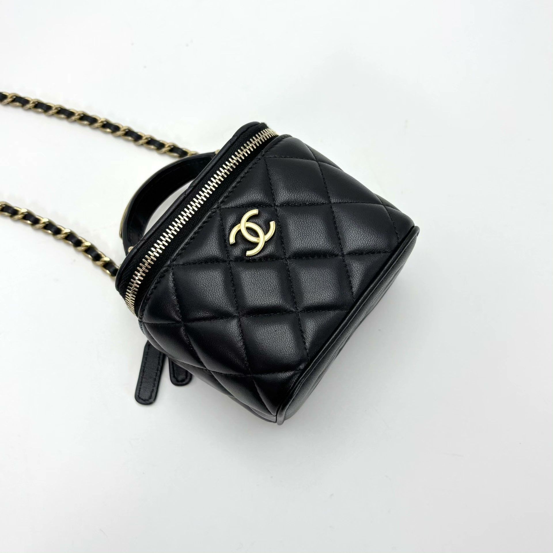 Chanel Pre-loved Bag Very good condition Size ONE SIZE - 3 Thumbnail