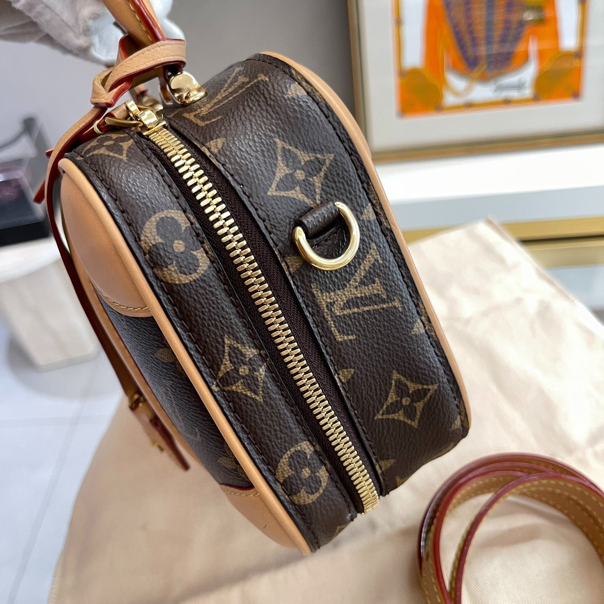 Louis Vuitton Pre-loved Bag Very good condition Size ONE SIZE - 3 Thumbnail