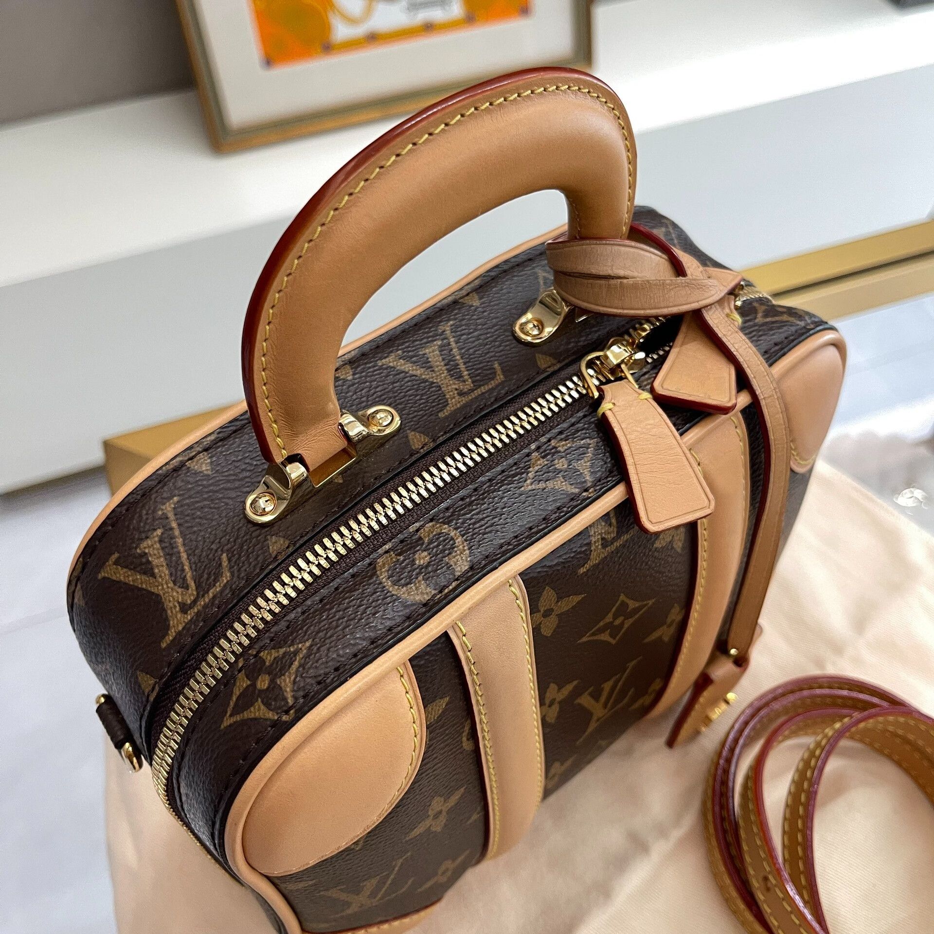 Louis Vuitton Pre-loved Bag Very good condition Size ONE SIZE - 2 Thumbnail