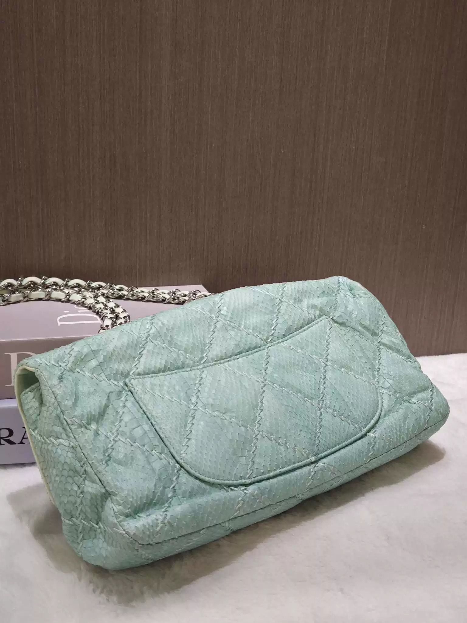 Chanel Pre-loved Bag Very good condition Size ONE SIZE - 2 Thumbnail