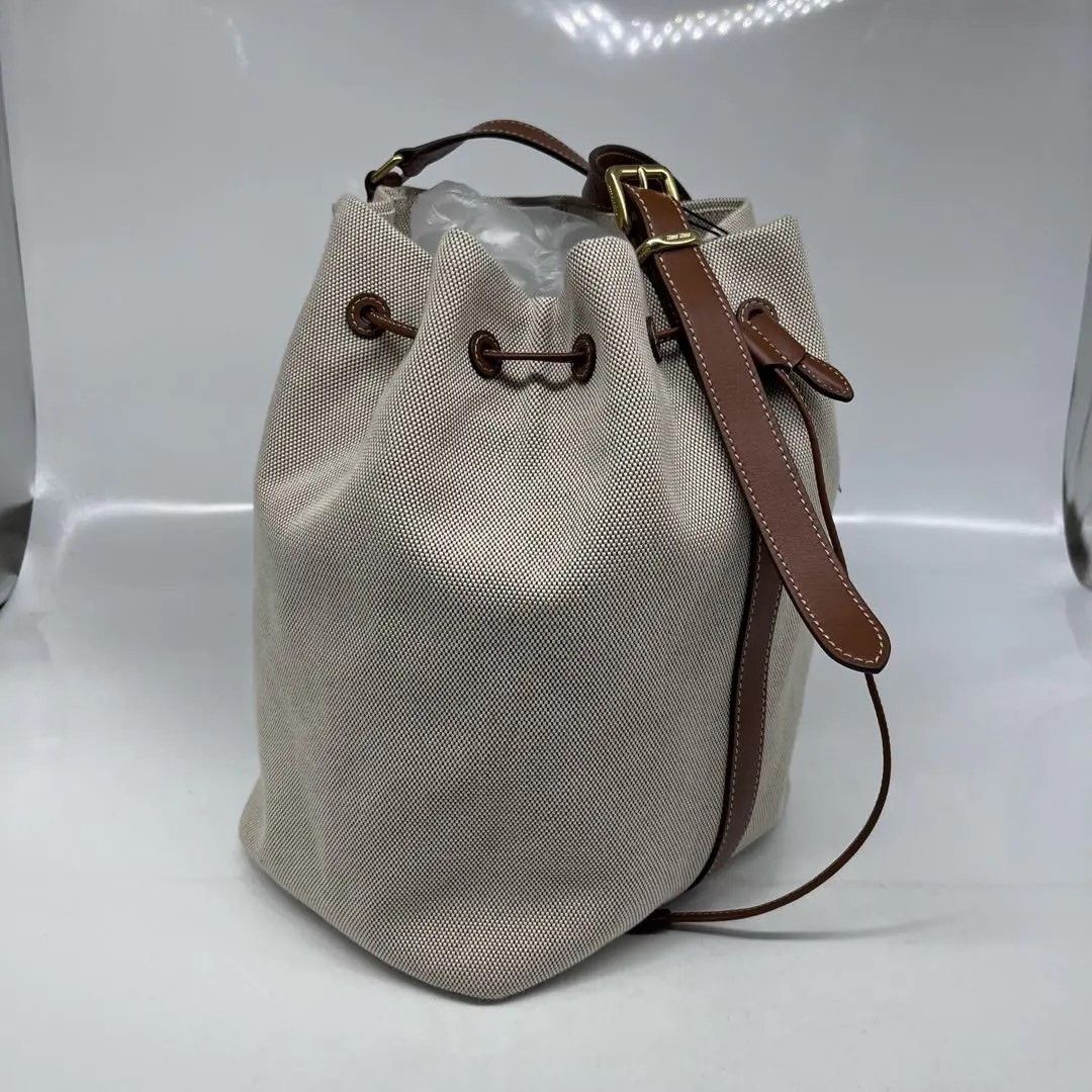 Miu Miu Pre-loved Bag Very good condition Size ONE SIZE - 3 Thumbnail
