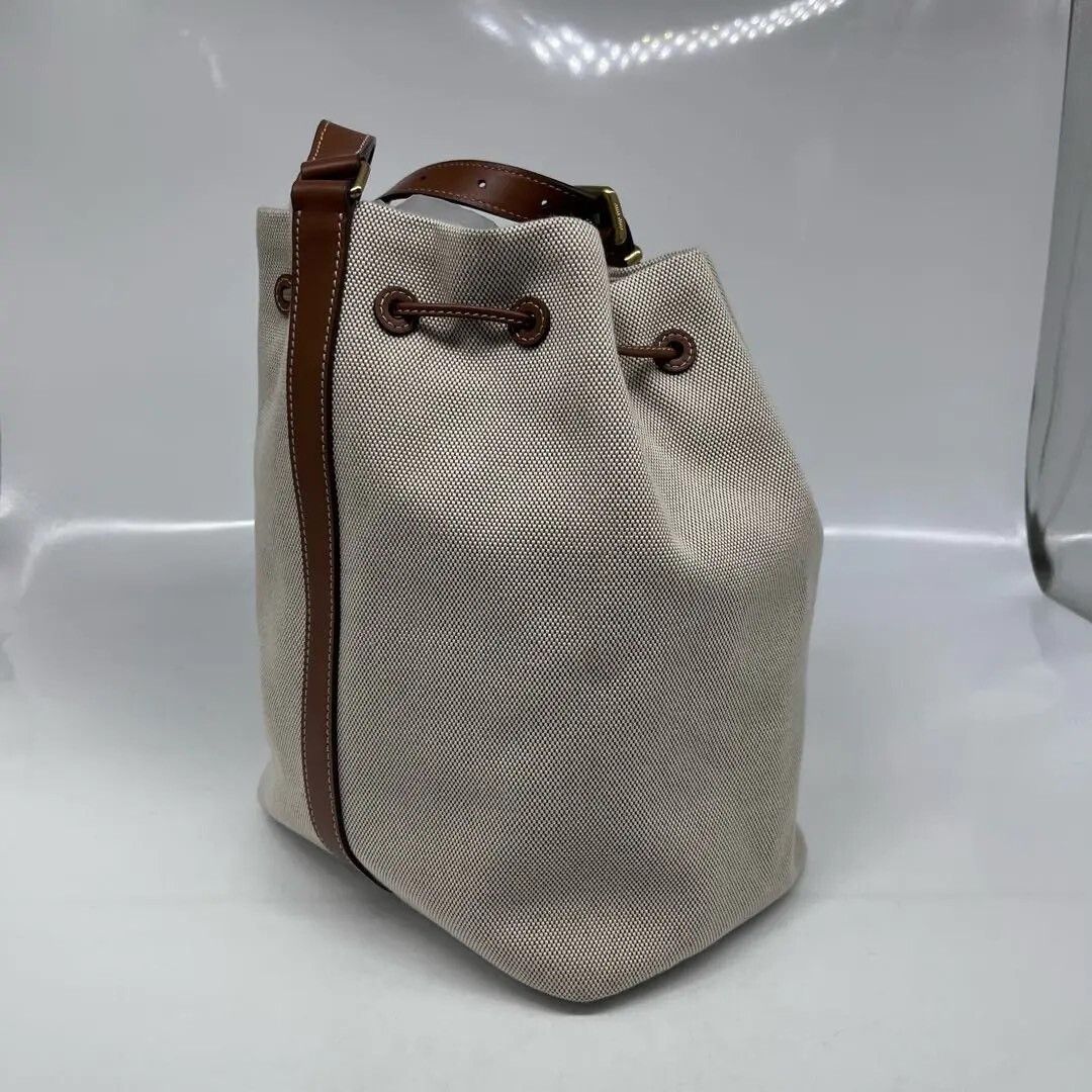 Miu Miu Pre-loved Bag Very good condition Size ONE SIZE - 5 Thumbnail