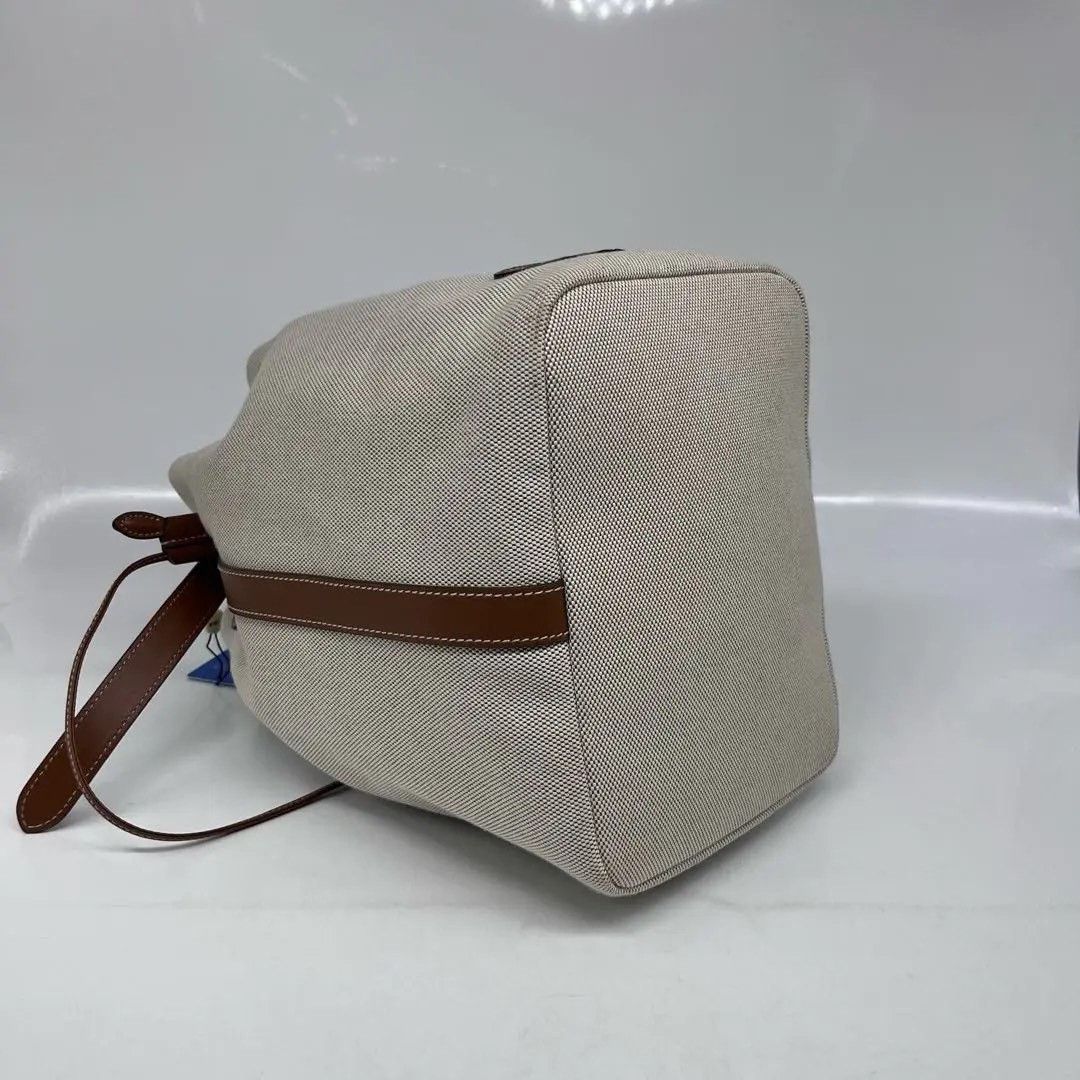 Miu Miu Pre-loved Bag Very good condition Size ONE SIZE - 8 Thumbnail