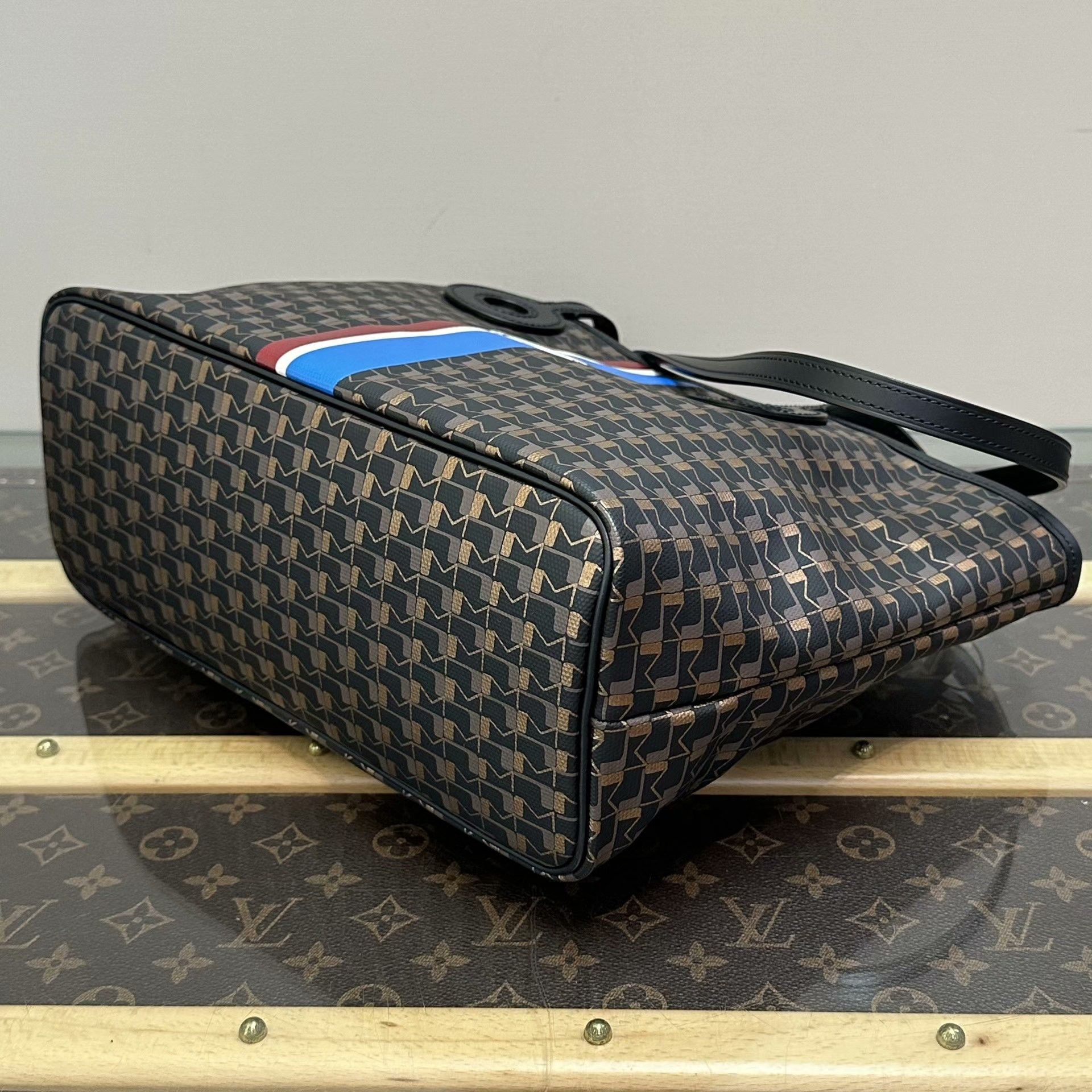 Moynat Pre-loved Bag Very good condition Size ONE SIZE - 4 Thumbnail