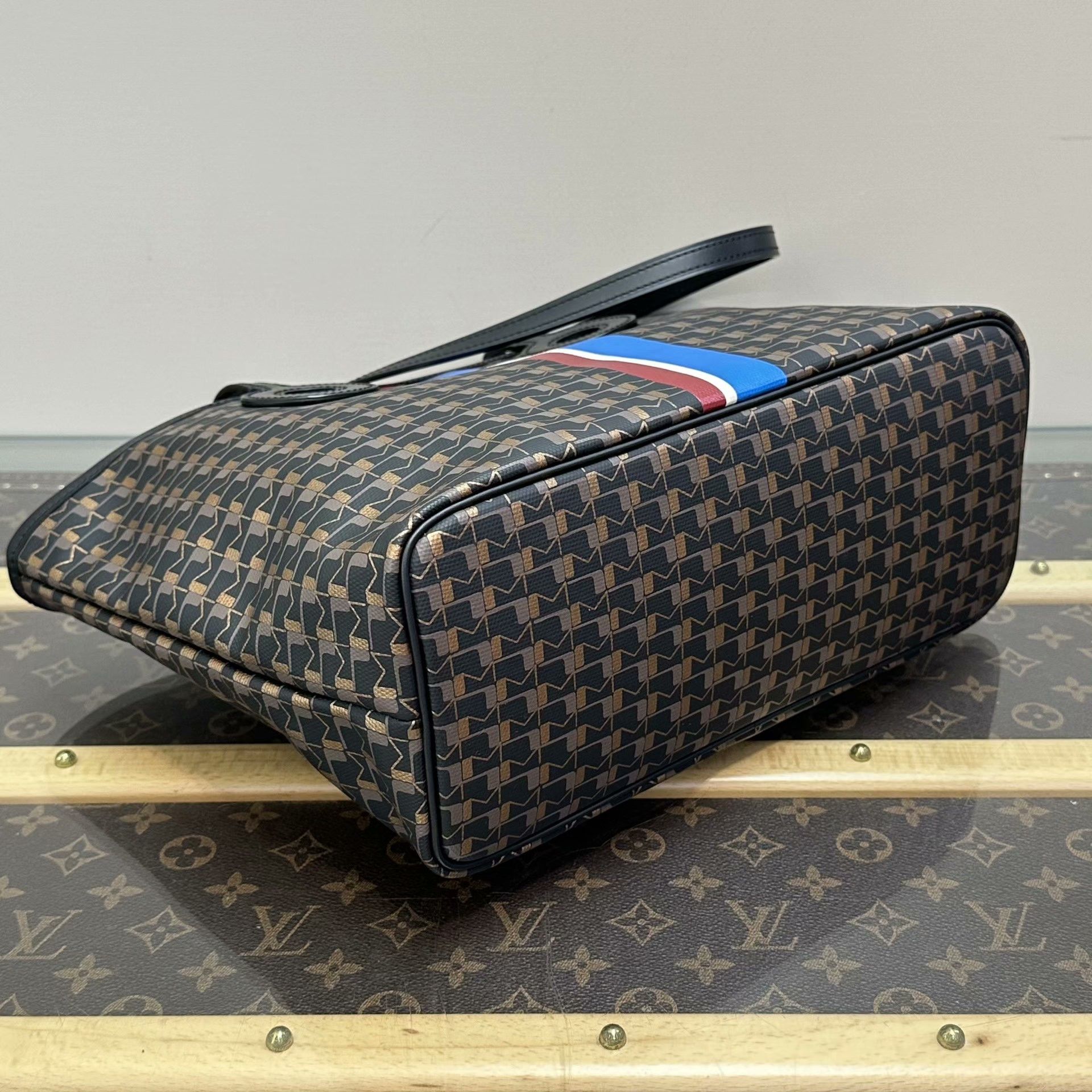 Moynat Pre-loved Bag Very good condition Size ONE SIZE - 3 Thumbnail