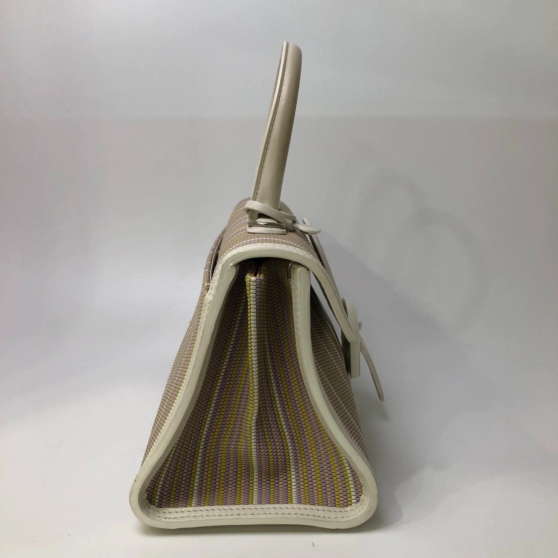 Louis Vuitton Pre-loved Bag Very good condition Size ONE SIZE - 4 Thumbnail