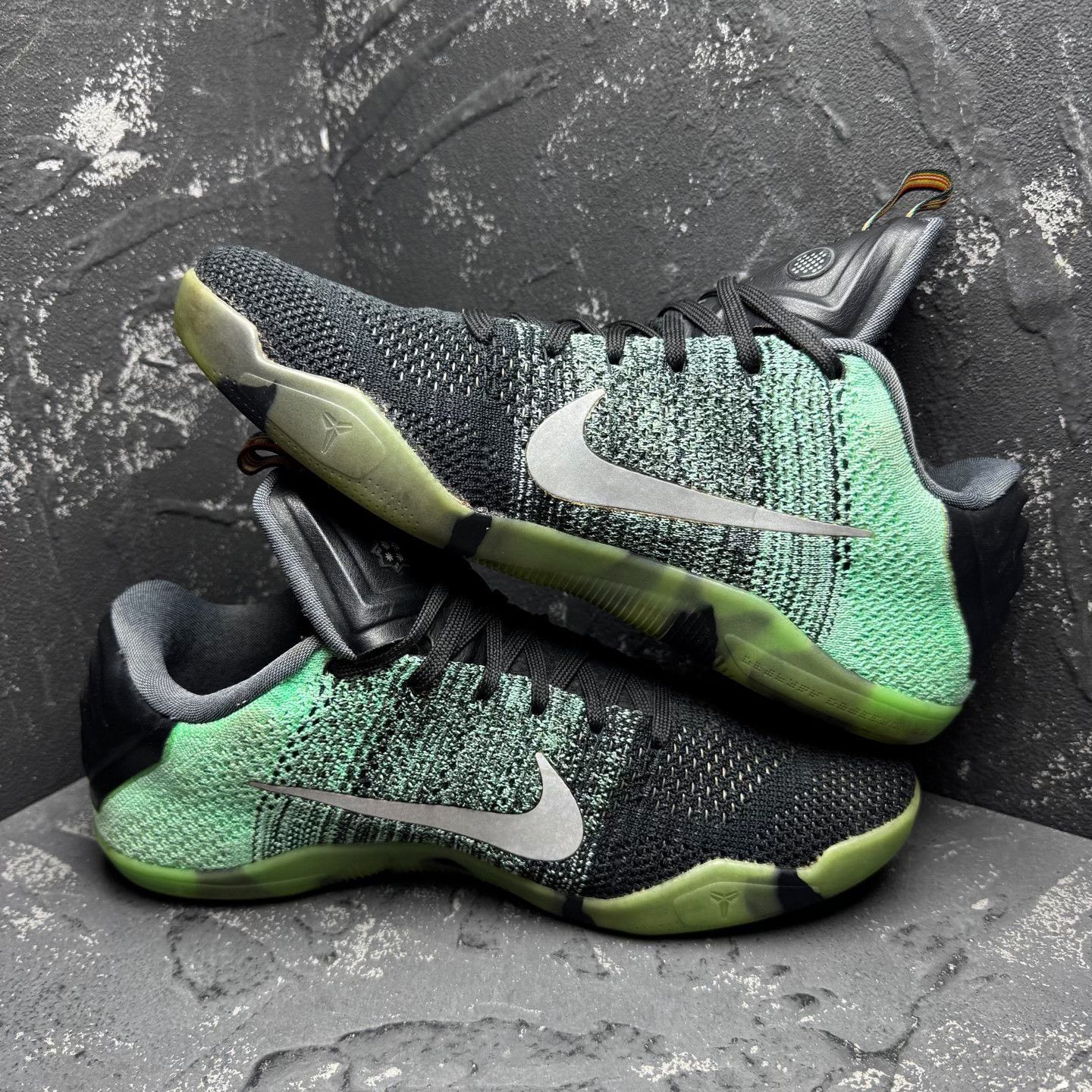 Nike Nike KOBE 11 Green Lowtop Sneakers 42.5 Men Size US 9.5 / EU 42-43 - 5 Thumbnail