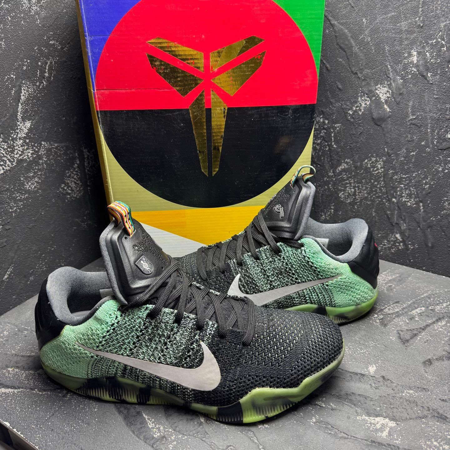 Nike Nike KOBE 11 Green Lowtop Sneakers 42.5 Men Size US 9.5 / EU 42-43 - 7 Thumbnail