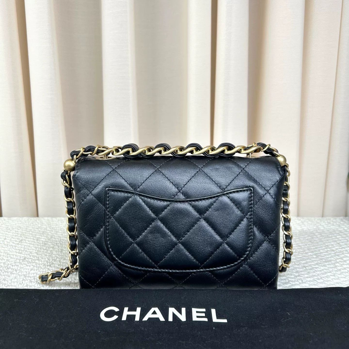 Chanel Pre-loved Bag Very good condition Size ONE SIZE - 2 Thumbnail